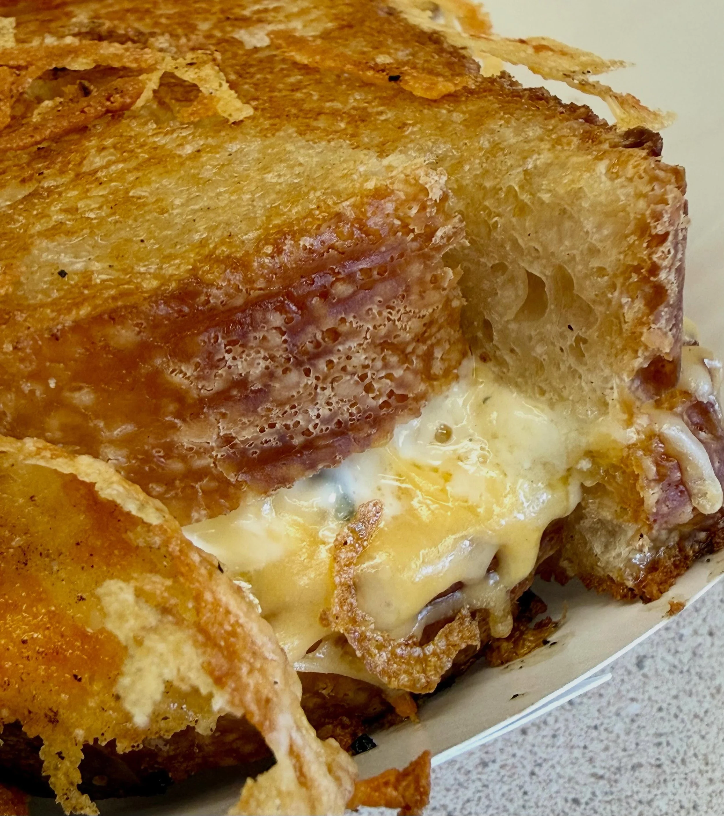GC w Smokey Blue Chee. Mmm&rsquo;k?!!!