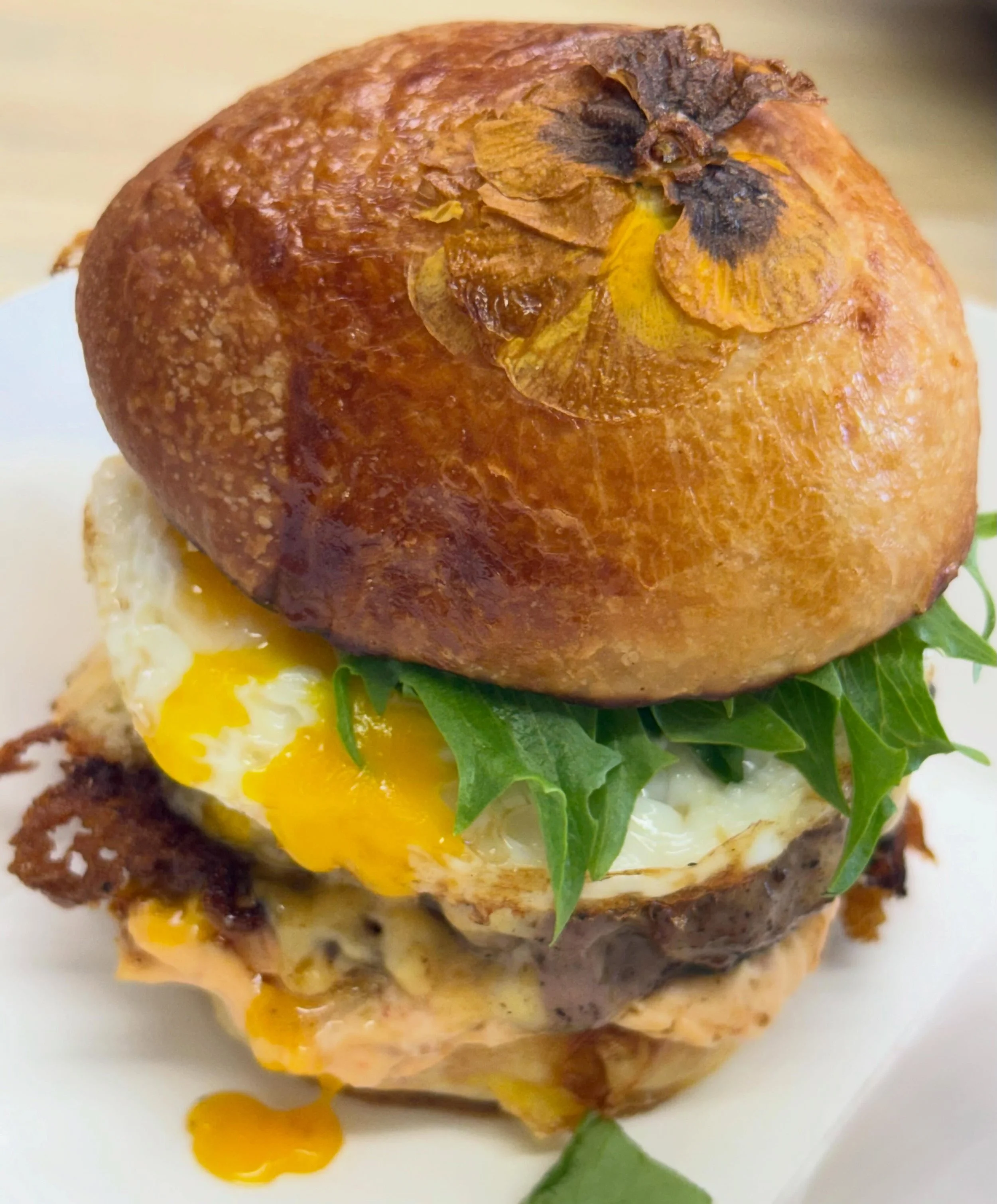 Luncheonette CHEESEBURGER W FRIED FARM EGG. Just in case you wanted your mind blown. #localorganicdelicious #comfortfood #downtownmedford #happyluncheonette