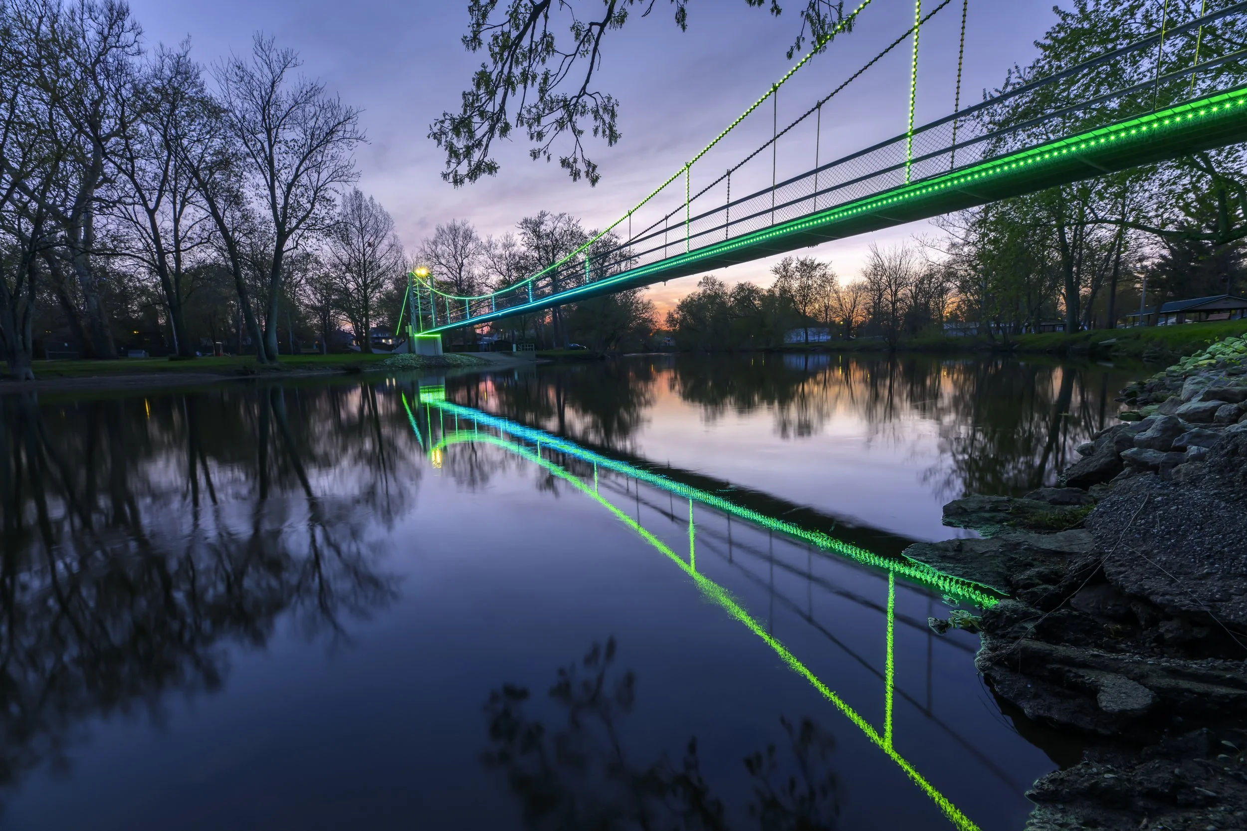 Memorial Bridge Under the lights