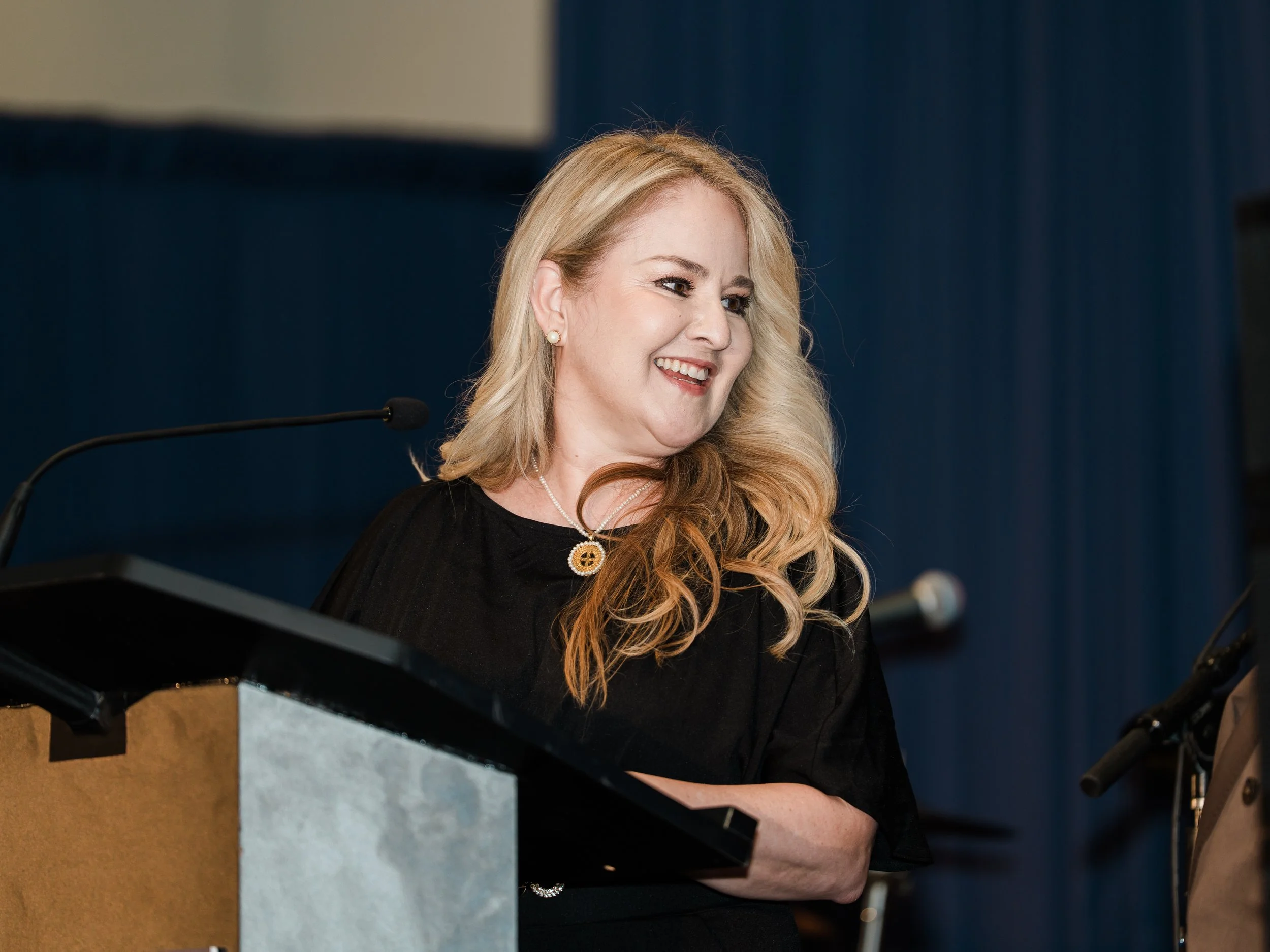 GlobalTiesAZ-60th-Gala_2333.jpg