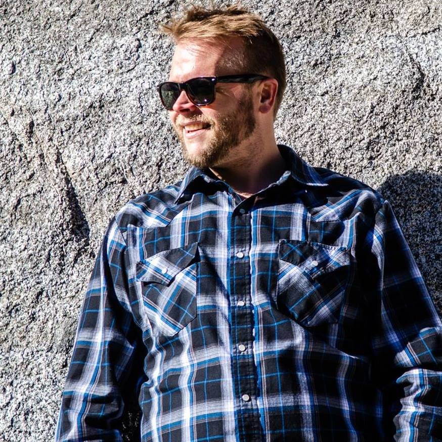 Live Music: Nic Allen