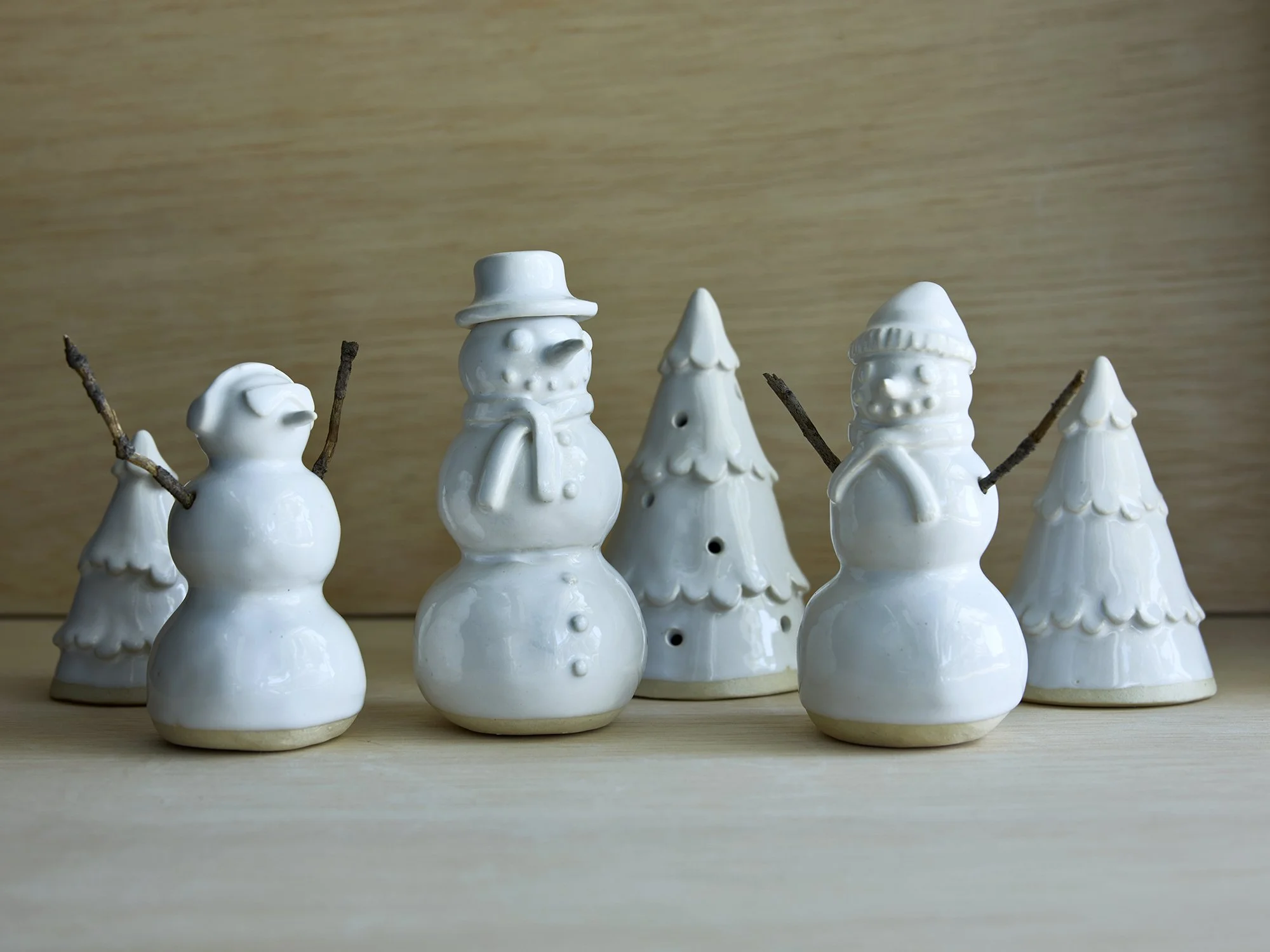 Seasonal: Snow People