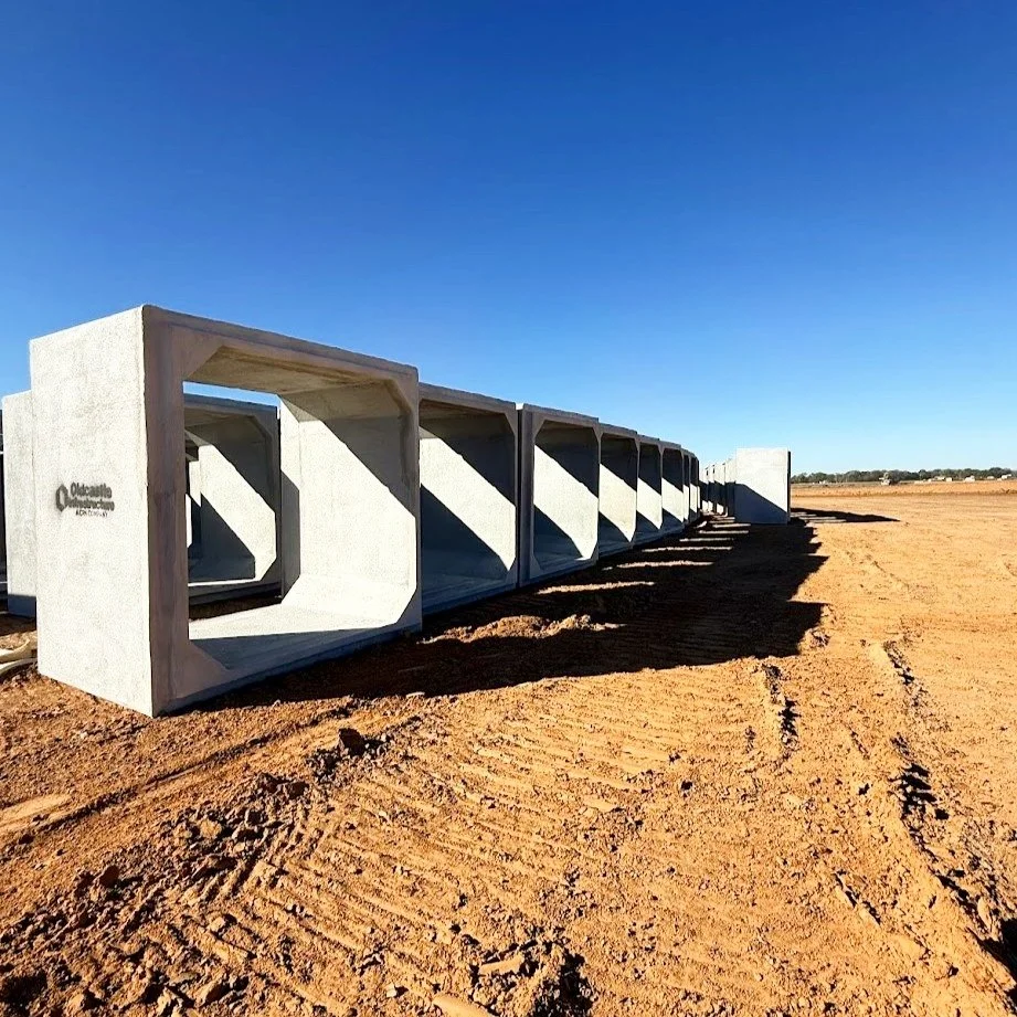 Big pieces are arriving for the storm drainage work.

#canopyengineering #canopyconstruction #landdevelopment #civilengineering #infrastructure