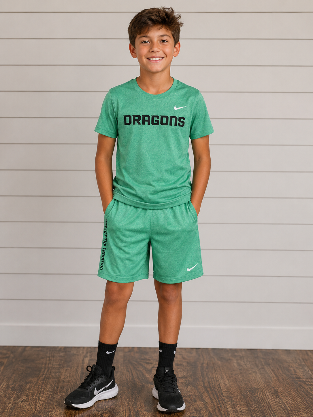 2150 Youth Boys Nike Set