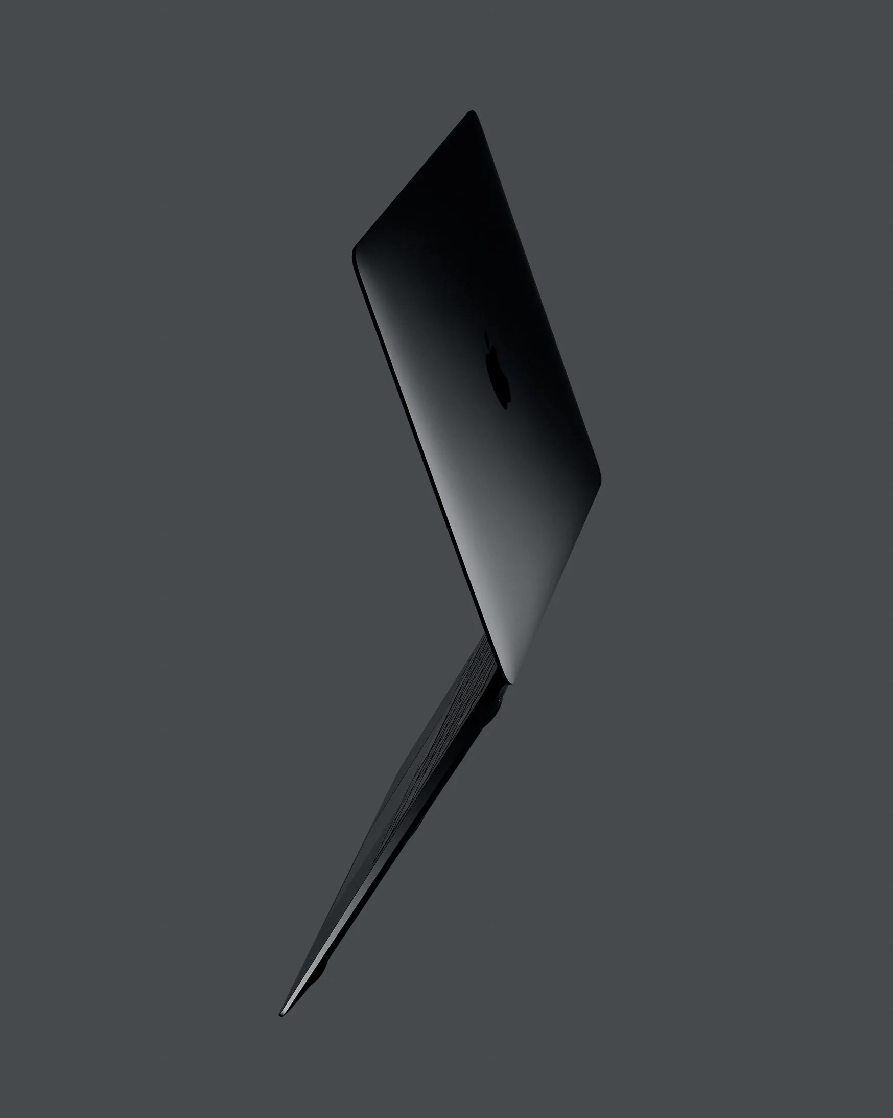 MACBOOK_AIR_ANGLE_vert.jpg