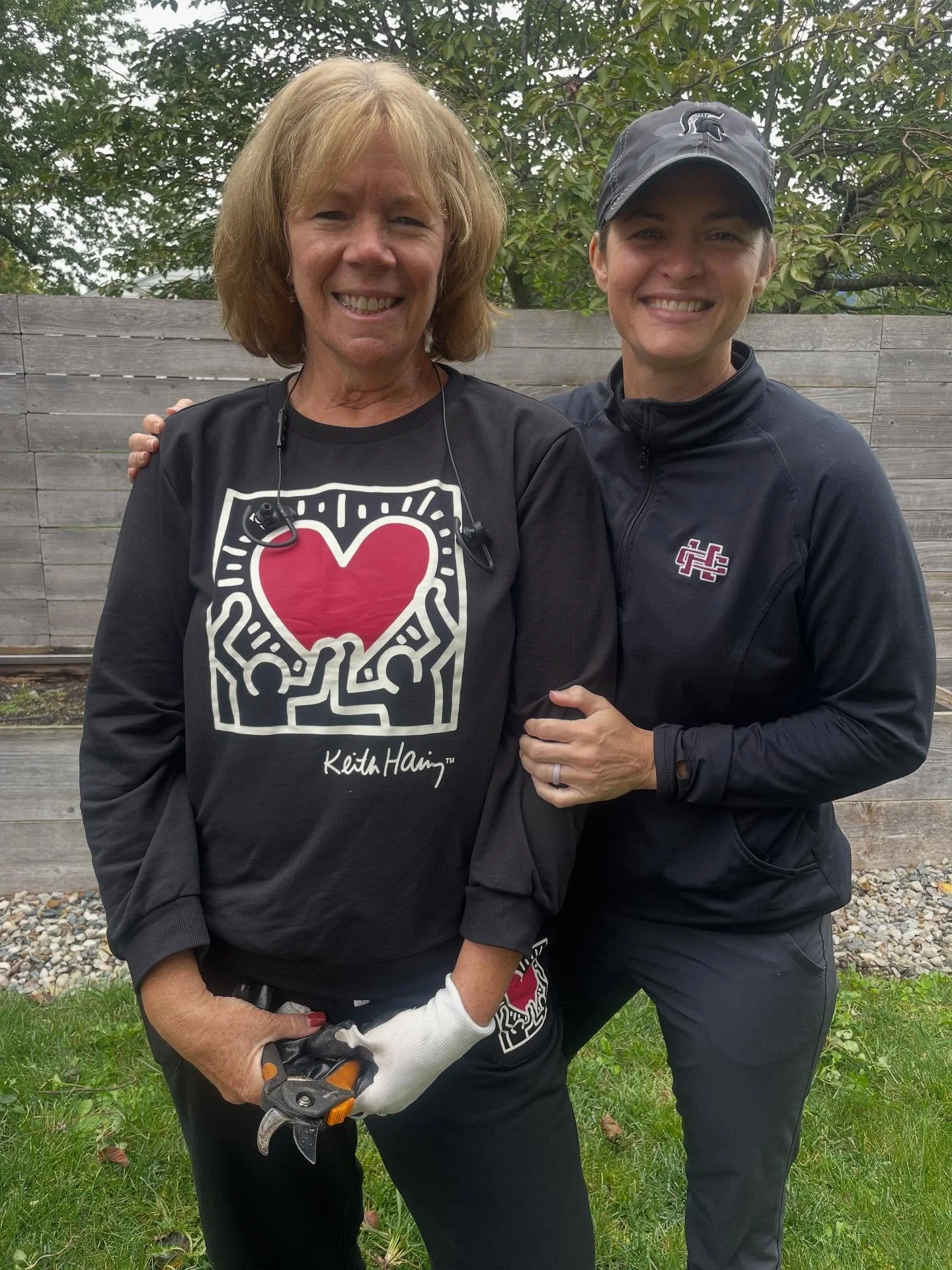 A huge thank you to Samantha and Diane for generously spending time with us last week to weed the landscaping at our home. Your hard work has helped our property look refreshed and welcoming.

Because of you, the flower beds are tidy and our outdoor 
