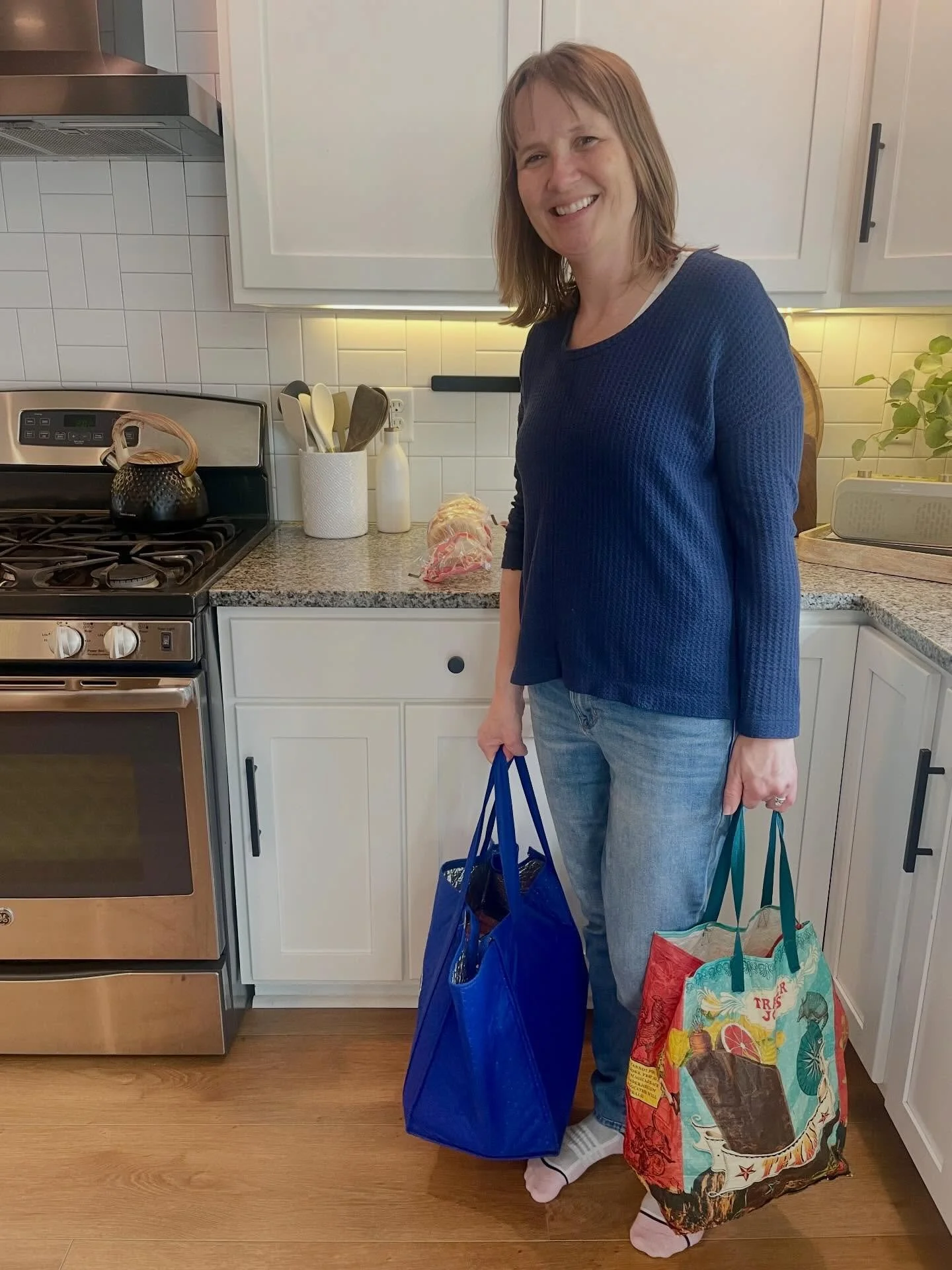 It takes a total team effort to turn the house over in-between guests, and we are so grateful to everyone who helps make it go so smoothly.

Thank you April Ruggles for purchasing groceries for the next family!  I love picturing the family arriving t