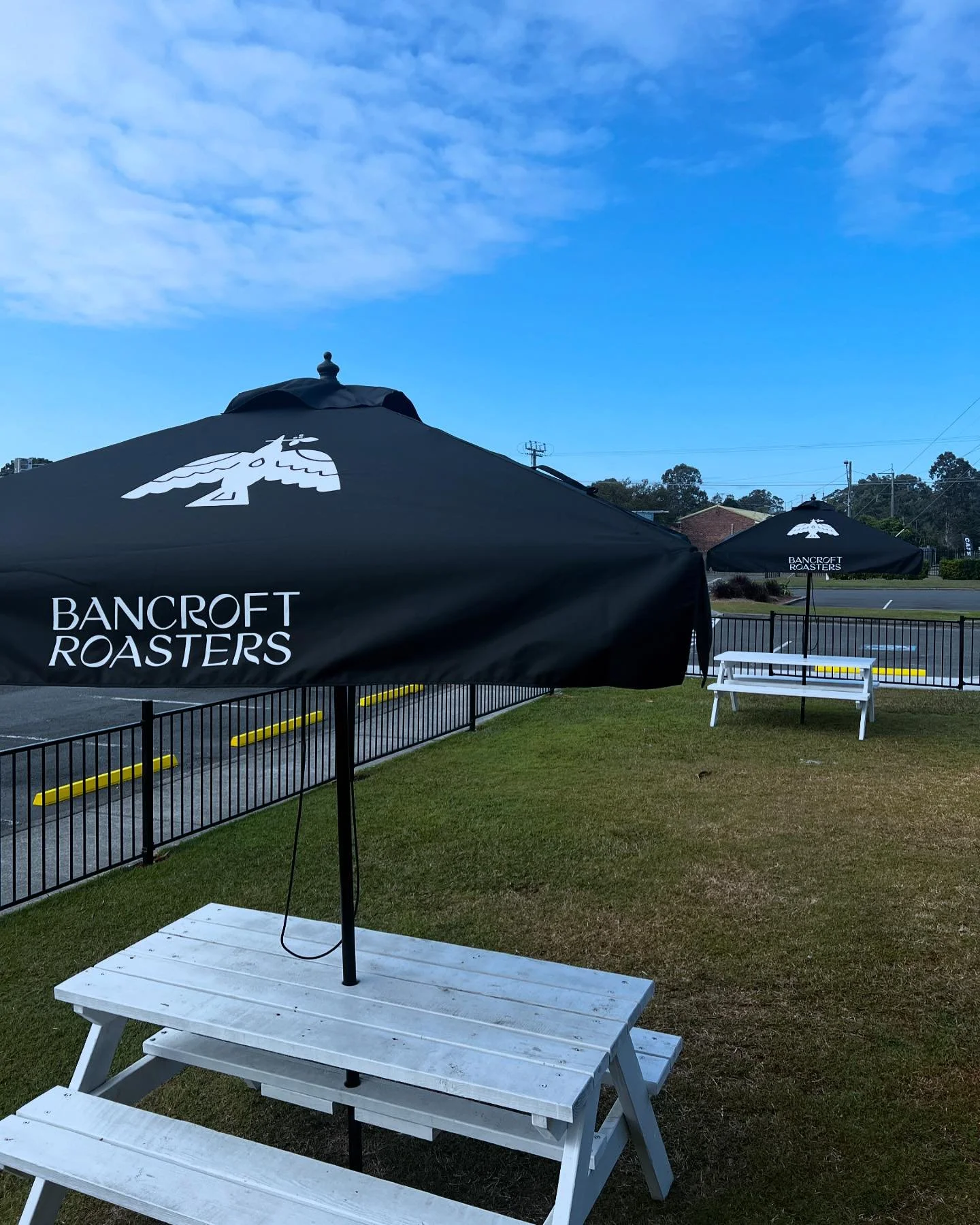 New umbrellas sitting very pretty 🙌🏽🙌🏽 come check us out for mouth watering food and coffee 😍🤤 Espresso Bar open 7am-8:30am Cafe open 9am-2pm  Mon-Fri