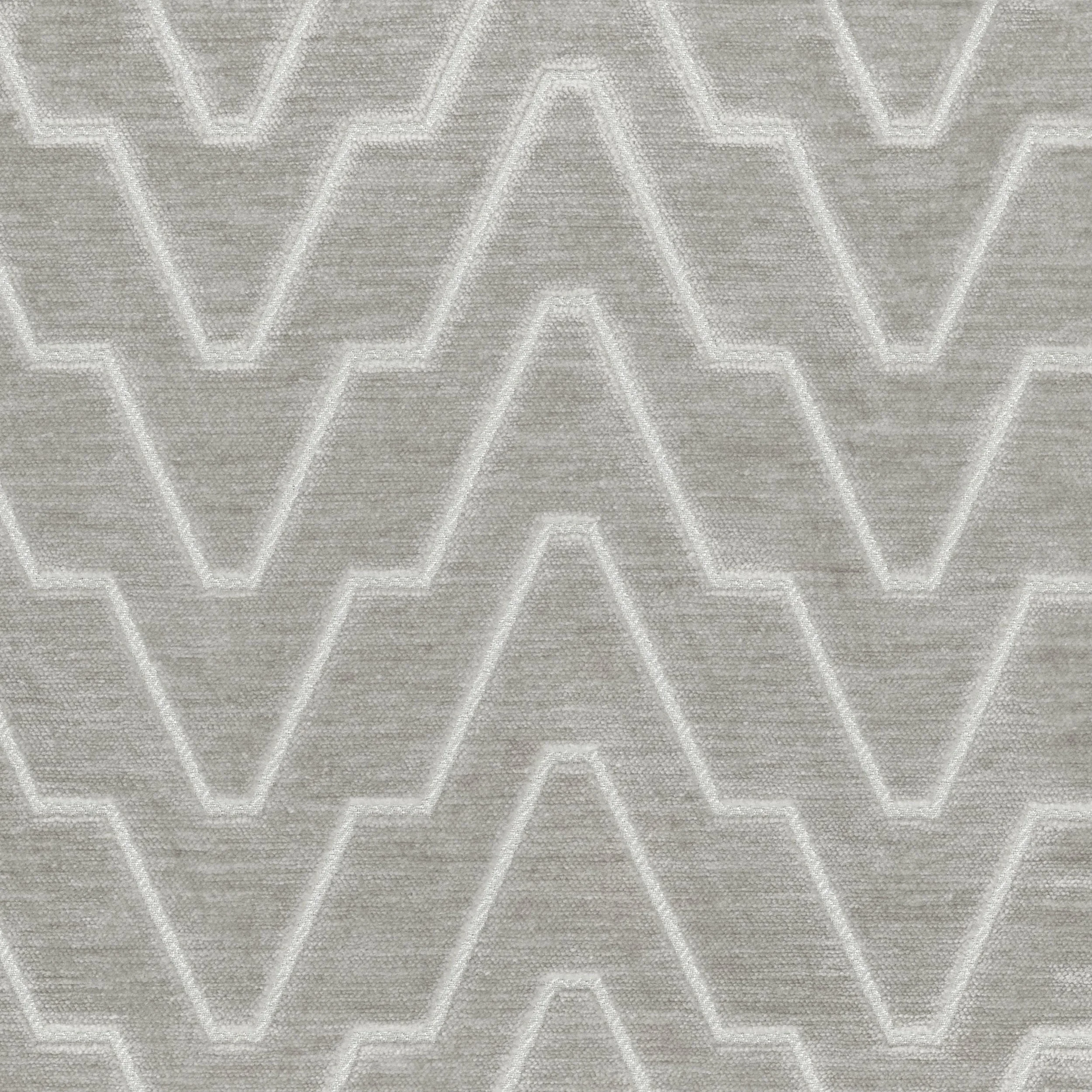 Fadrie Sky FAD 129-23.jpg