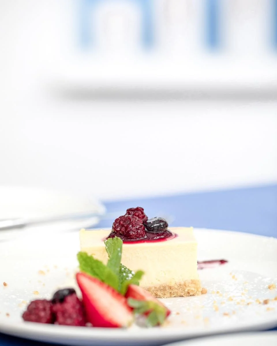 The perfect way to end your meal &mdash; a little sweet and a little indulgent. 🍰✨

#georgesparagon #goldcoastdining #seafoodrestaurant #greekfood