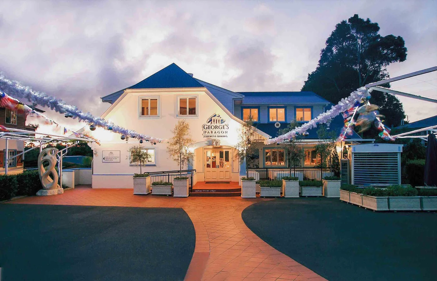 Mt Tamborine — George's Paragon