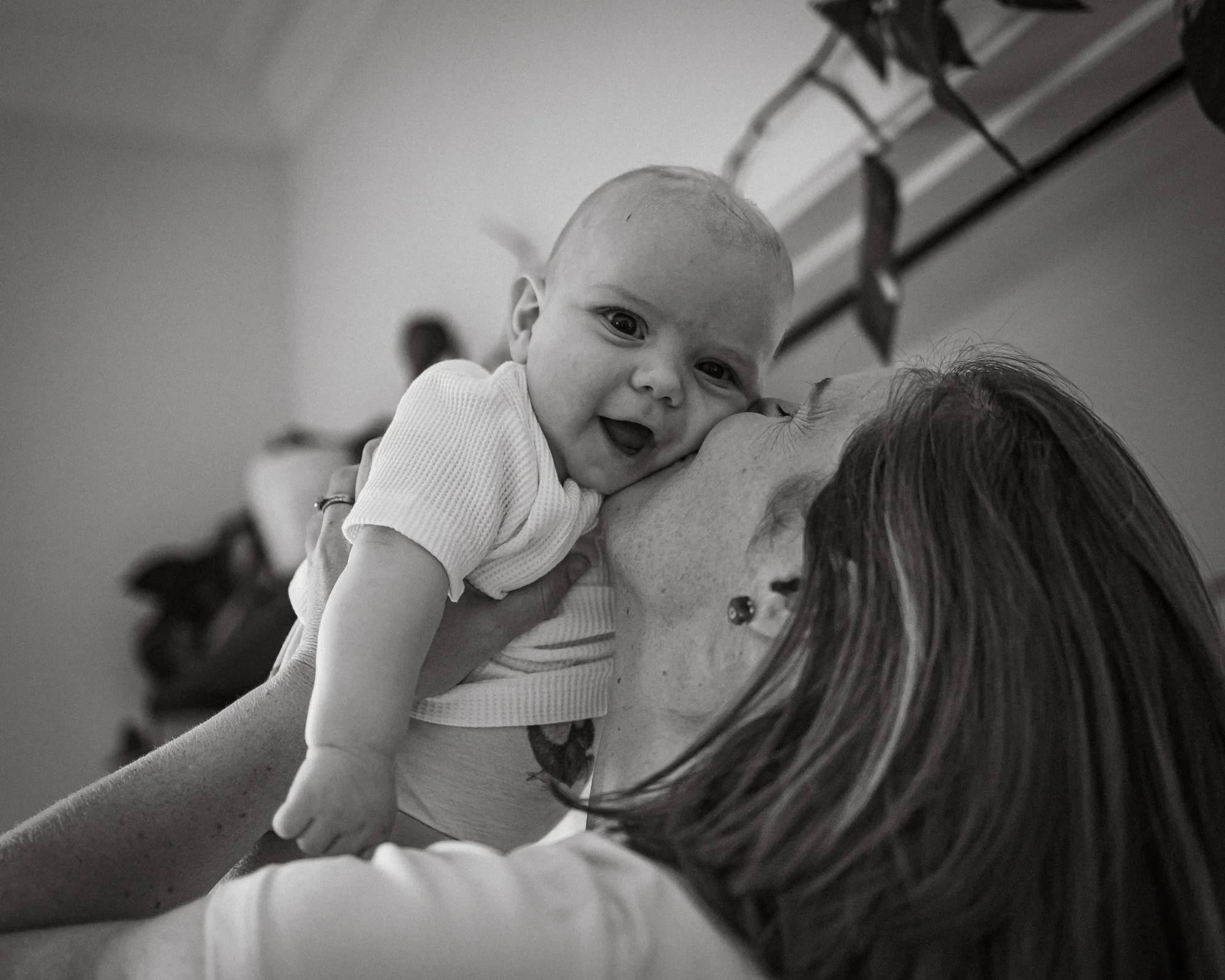 relaxed-newborn-photographer-melbourne.jpg