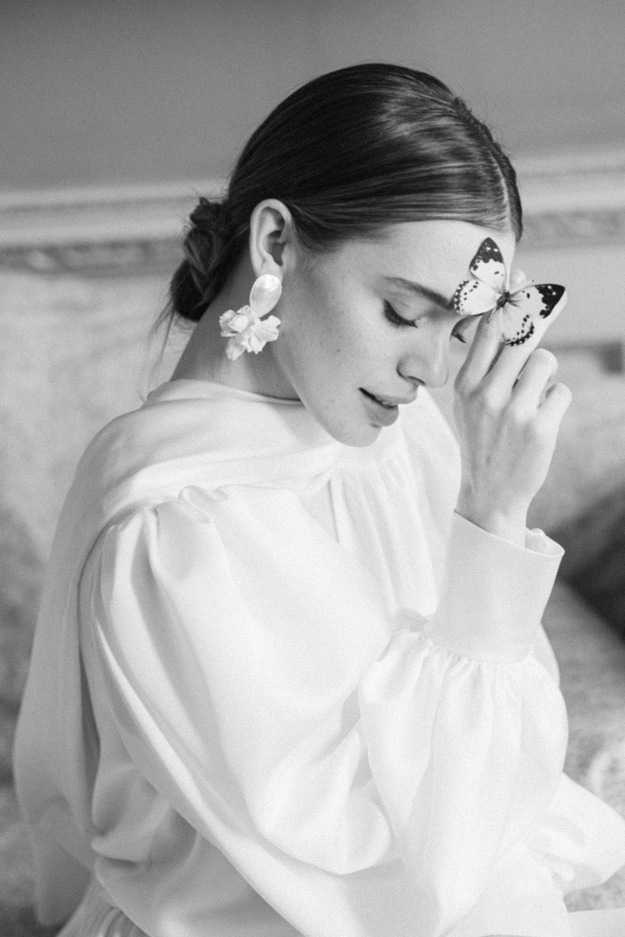 Images of Lake District wedding hair and makeup for the natural bride, covering Cumbria and Lancashire. Fashion-led bridal hair and makeup. Naturally fresh makeup paired with modern hairstyles for fashion bridal editorials. Photographer Emma Pilkingt