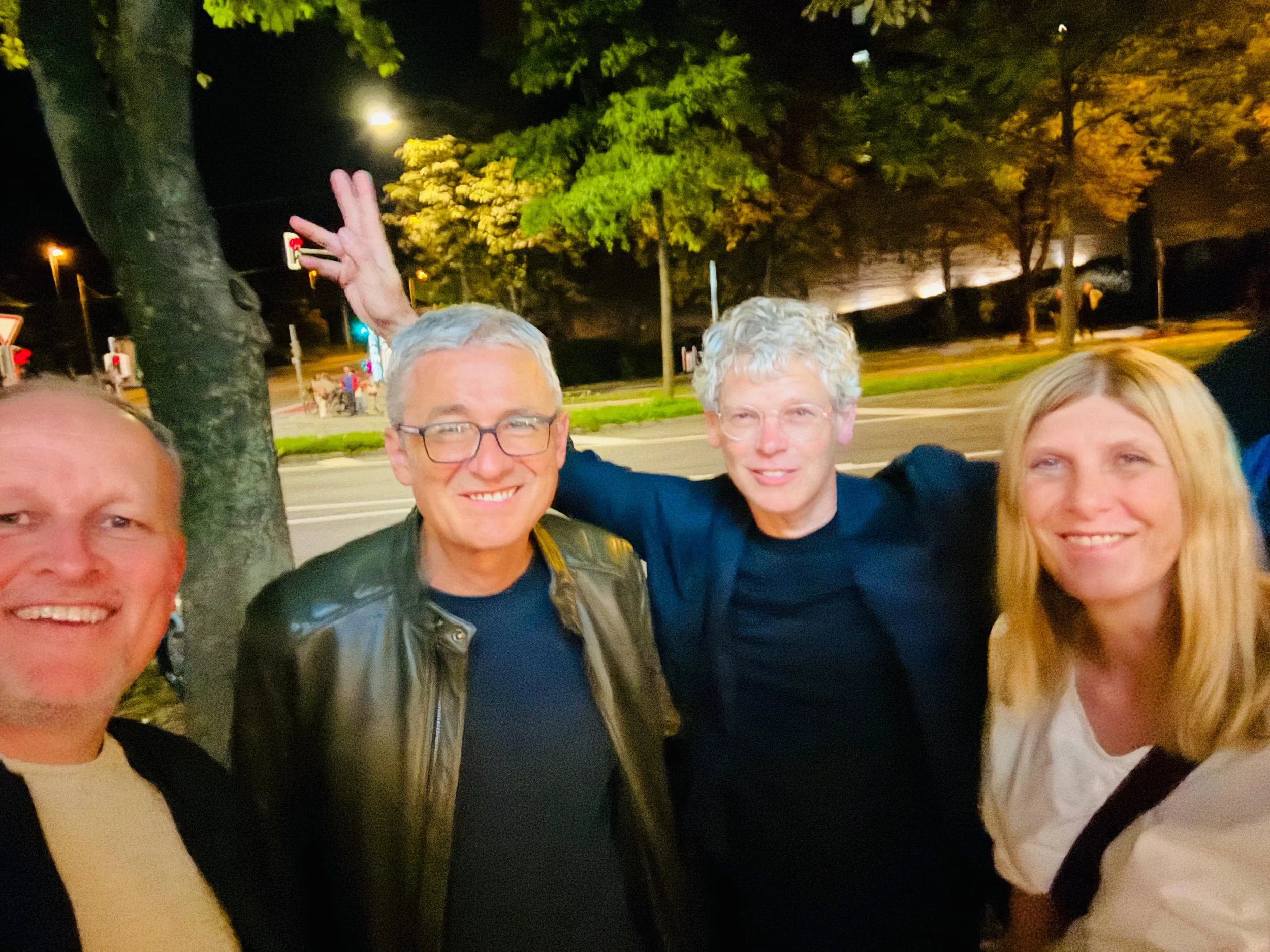 Andreas-Schmid-David-Klammt-Vernissage-Ein-Staunen-Dahinter-Goethe-Institut-Muenchen-2025-29.jpeg