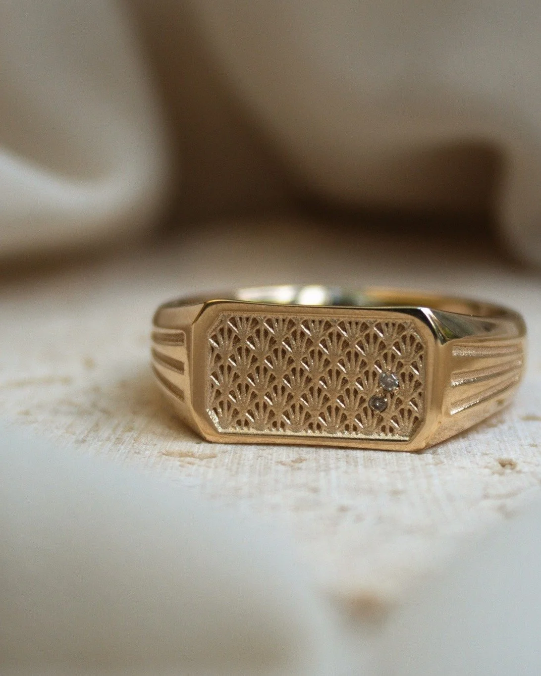 Vintage styles are SO my thing and I adore Art Deco.

😍

Jason and Vicky popped into the studio all the way from Norfolk last year, they started with a commission for a trilogy ring set for Vicky using her jewellery for their anniversary, when desig