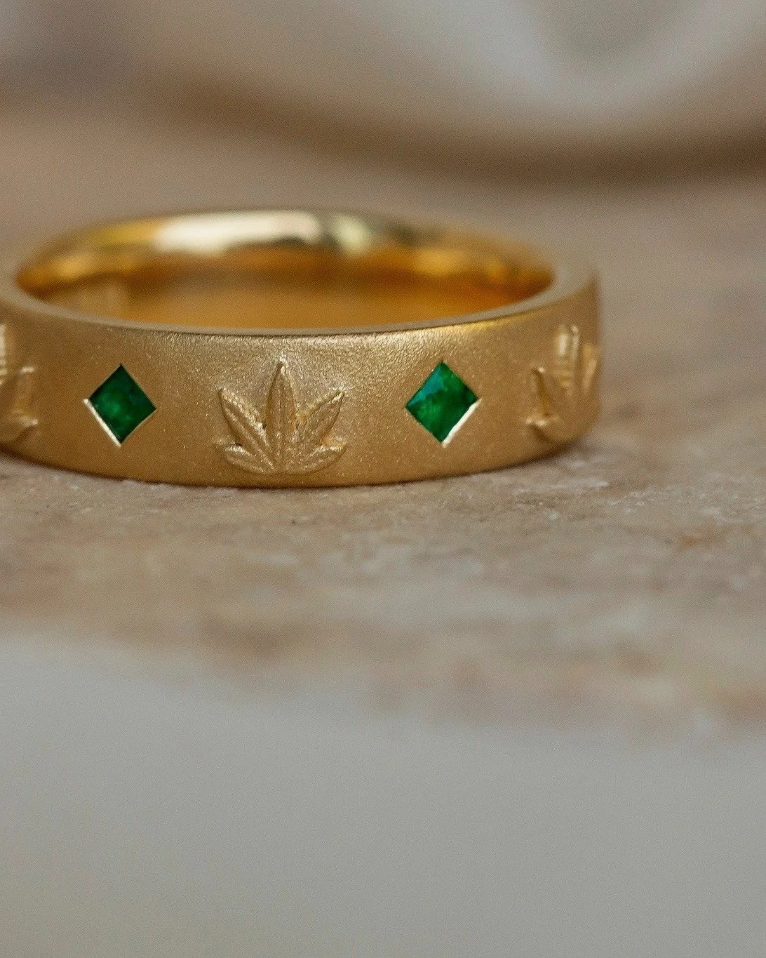 Whatever your design preference may be, there is no judgement here!

🖌🎨✨ 

Some of my avid followers may remember Krishna for his utterly tear-jerking proposal to his partially sighted wife to be Krupali.

Her ring featured a ruby in the centre (th