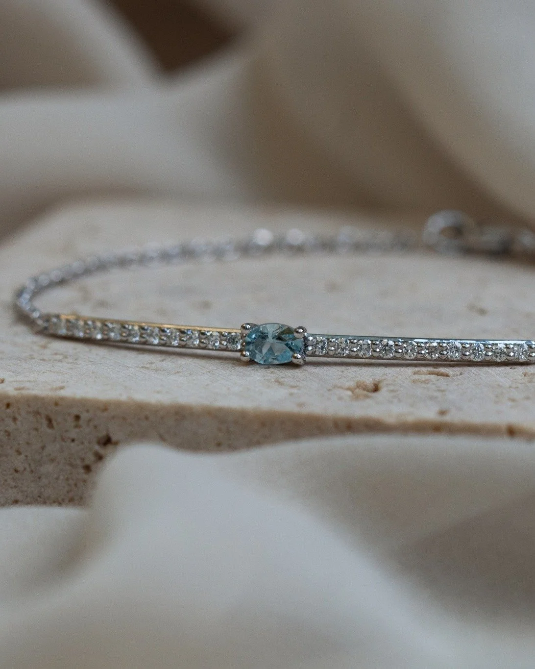 Classic with a Twist &ndash; Giovanna&rsquo;s Sentimental Diamond Bracelet 💎💙✨

Always drawn to timeless pieces with a unique edge, Giovanna wanted something elegant, wearable, and full of meaning.

This sparkly diamond bracelet started with the ic