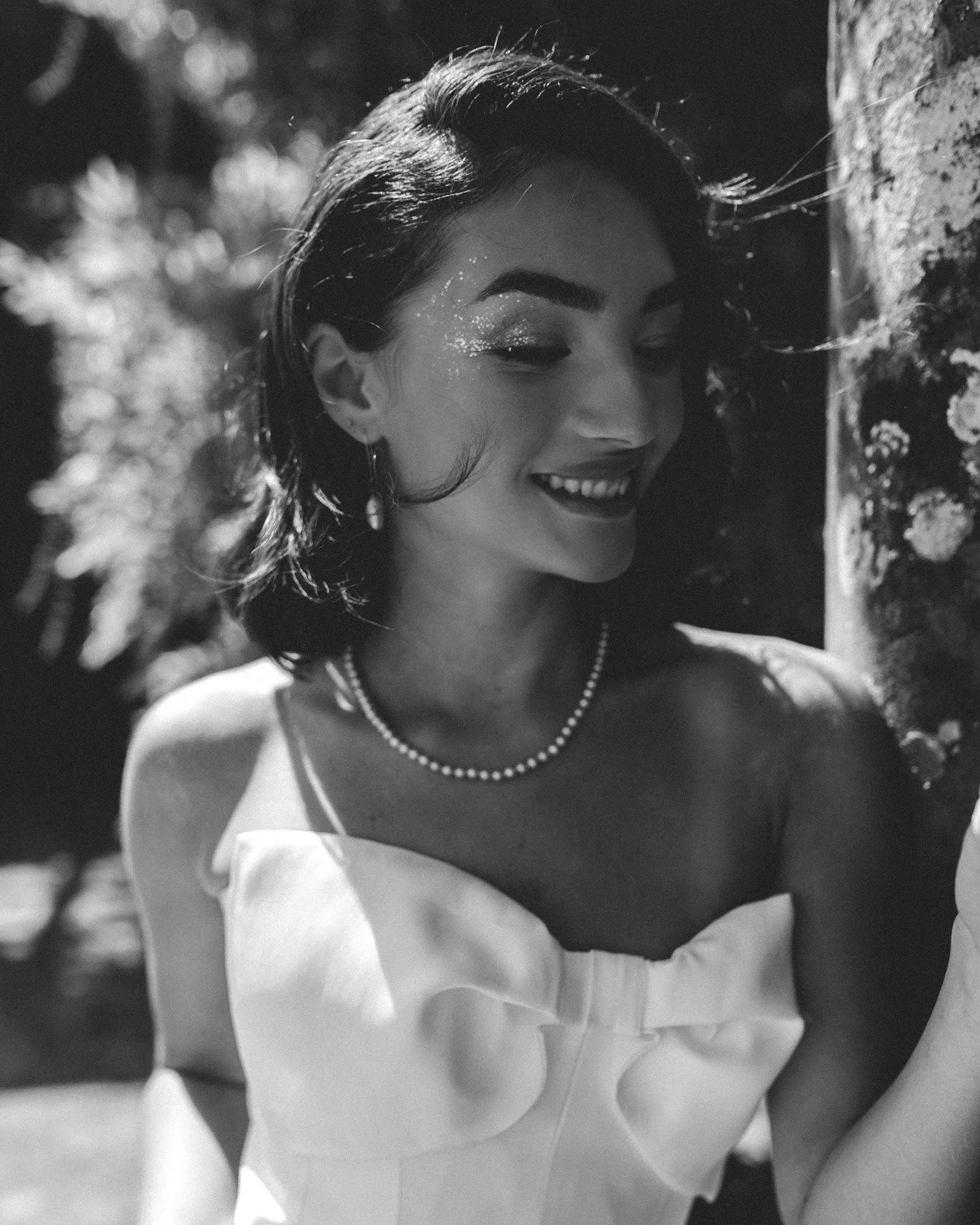 Designed to help you shine

✨🤍✨

My bridal jewellery is designed to bring classic elegance to your big day. 

Subtle and sophisticated, these pearl pieces are as unique as you.

✨✨✨

My core collection of ready to wear, hand finished pieces are avai