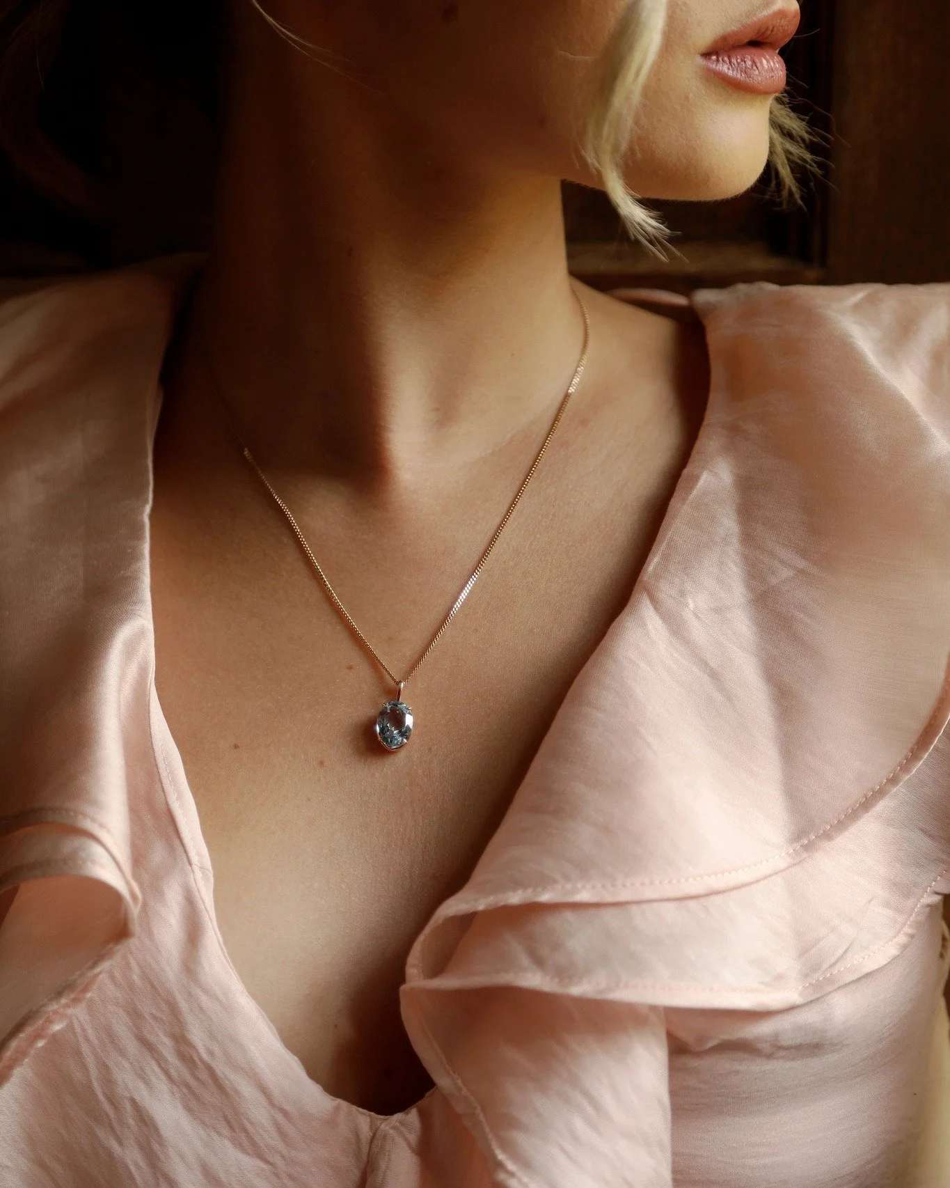 The finishing touch to the perfect party outfit.

Jewellery is so personal and versatile that it makes my job so exciting to create unique items that speak to each individuals style. 🩷

✨Do you want something subtle that can be worn every day?

✨May