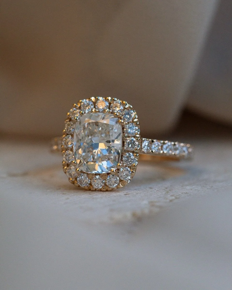 ALL the sparkle for Nikki

💎💍💎

Some rings are worth the wait&hellip;and this one? 100% dreamy&hellip;.

Nikki, a much-loved returning client, had been dreaming of her perfect dress ring for a long time. The journey began with the idea of remodell