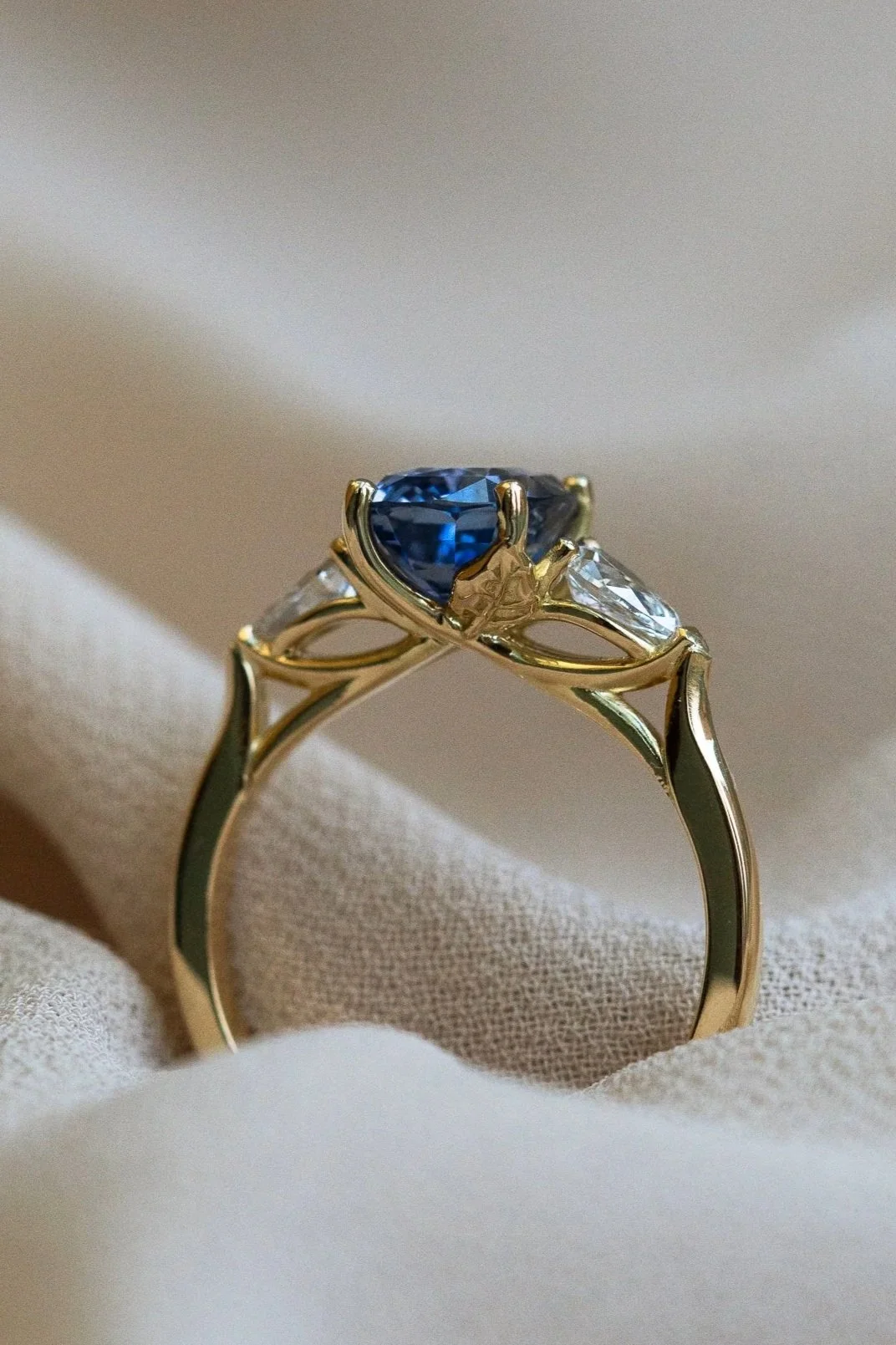 Heulwen-Lewis-Bespoke-Sapphire-Leaf-Engagement-Ring