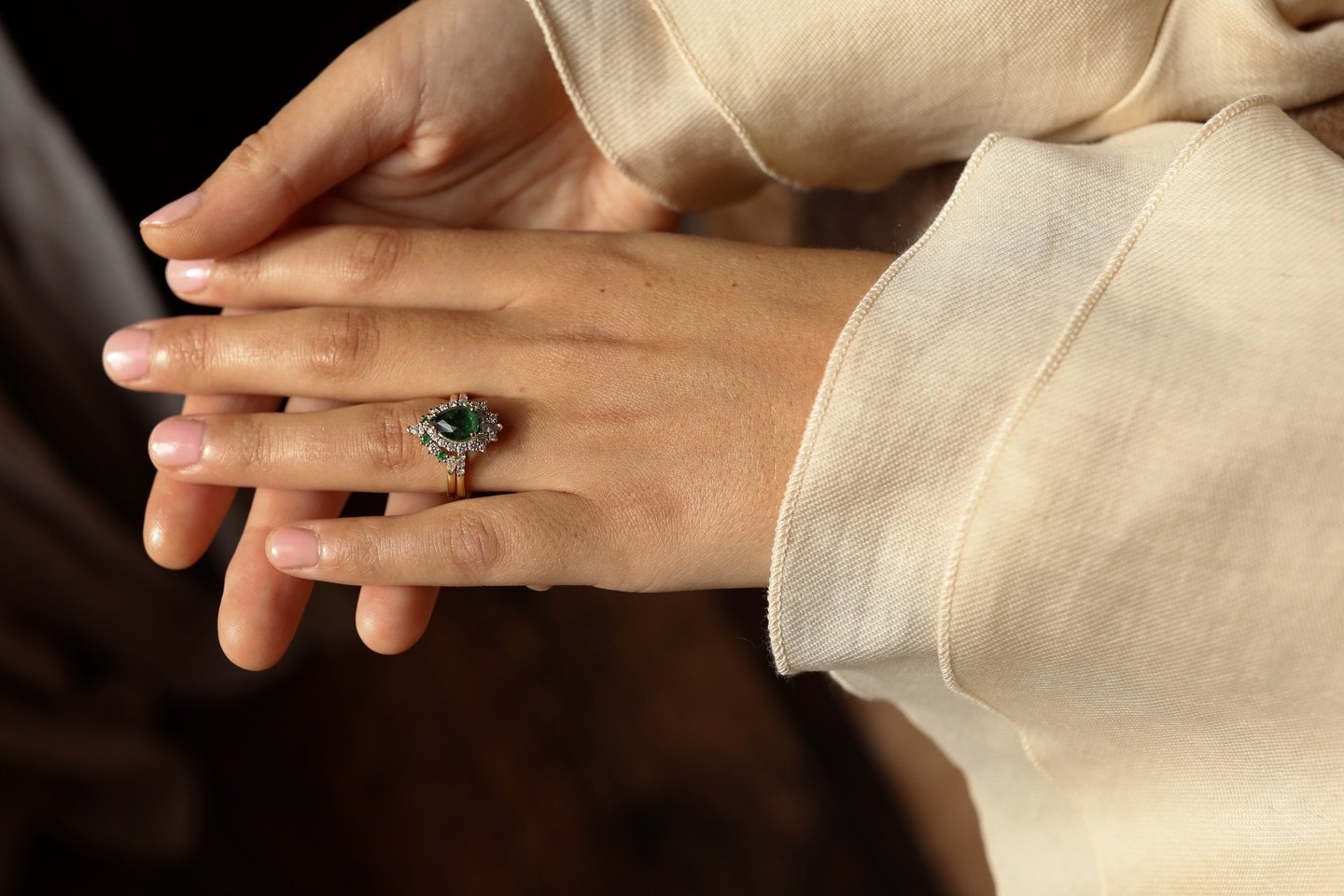 When the high street just isn&rsquo;t cutting it&hellip;

If you are looking for a ring for a special proposal or occasion but you aren&rsquo;t inspired by what you see in shop windows and are overwhelmed by the choices online, bespoke might be the r