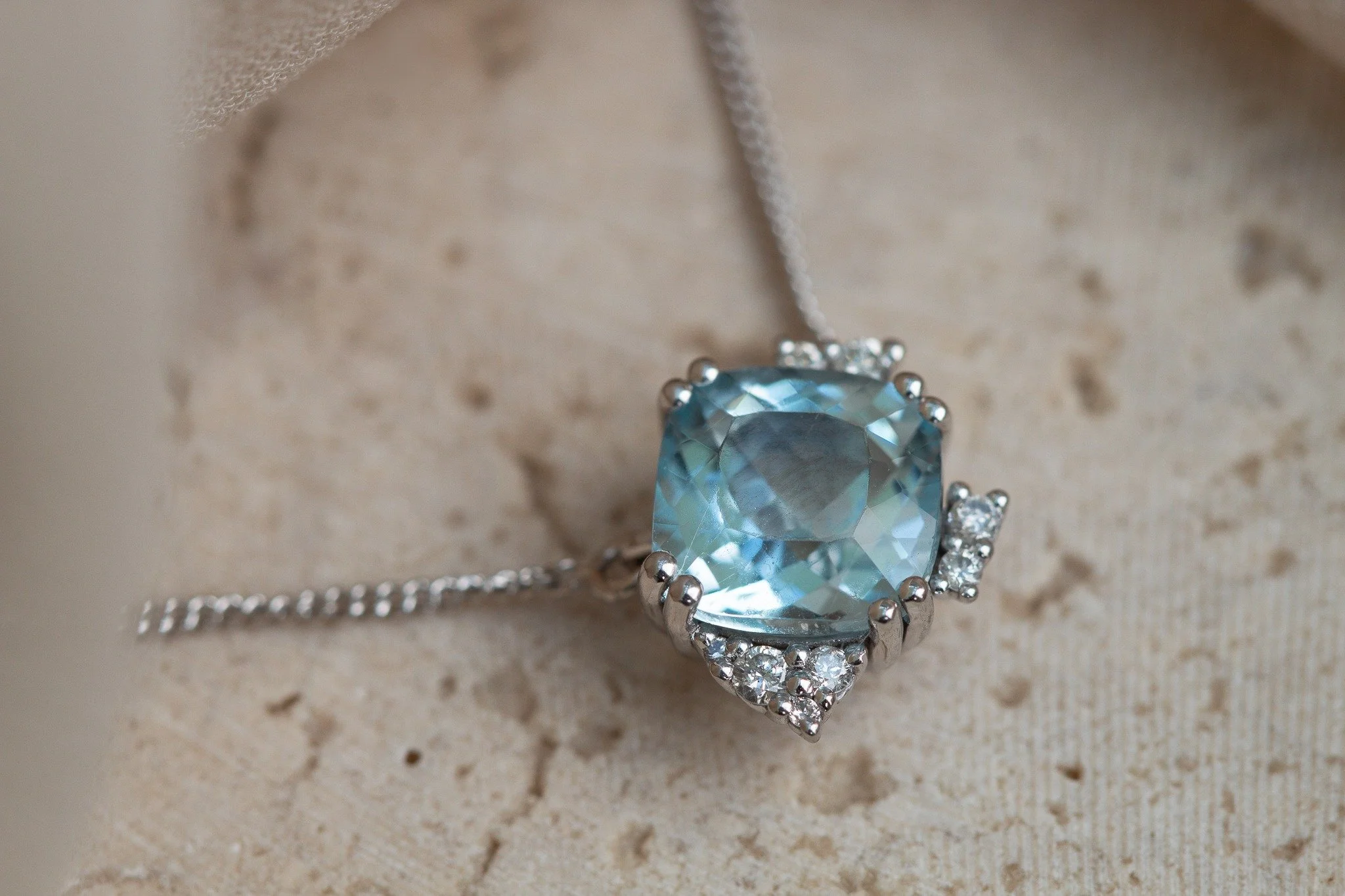 Piece no. 2 for Christina&rsquo;s BIG birthday 🎉

Avid followers will know Christina already had one special piece made for her 40th&hellip; but we had another beautiful project up our sleeve - and this one is just as special 🤍

Christina fell in l