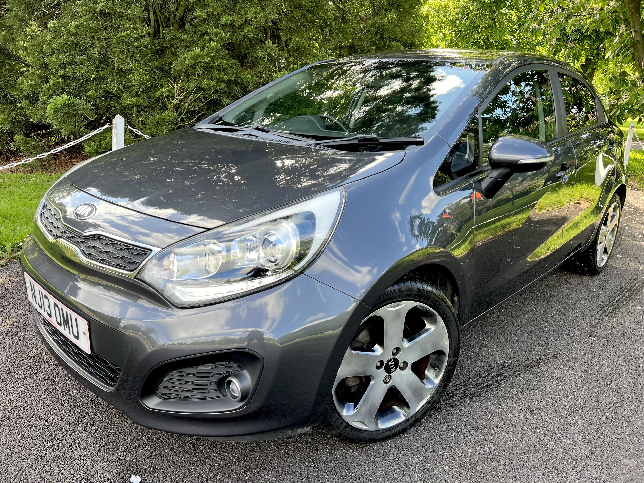 **DEPOSIT TAKEN** STUNNING 1 OWNER FROM NEW 2013 KIA RIO ISG-3 ONLY 43,000 MILES