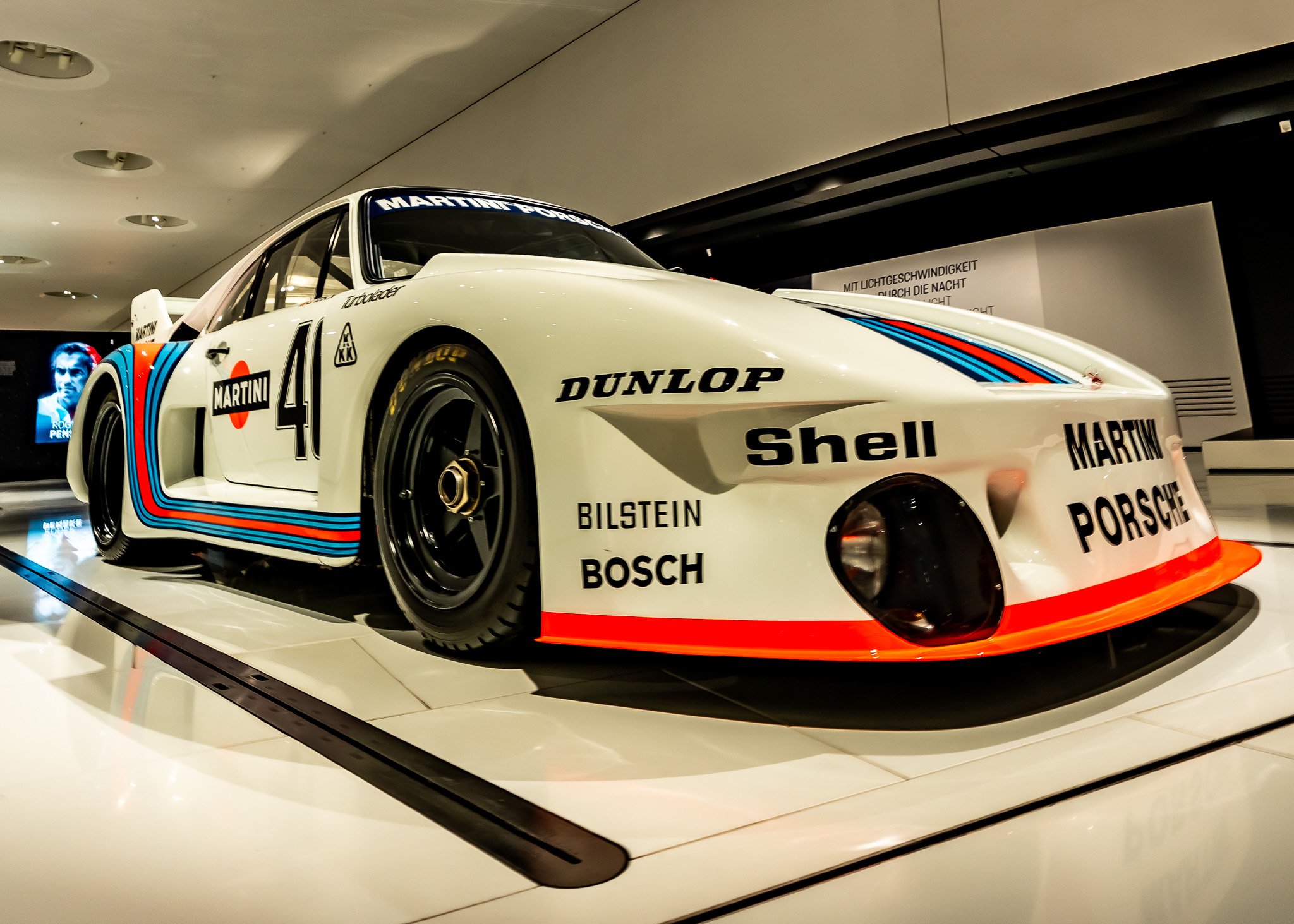Porsche-Martini-Stuttgart.jpg