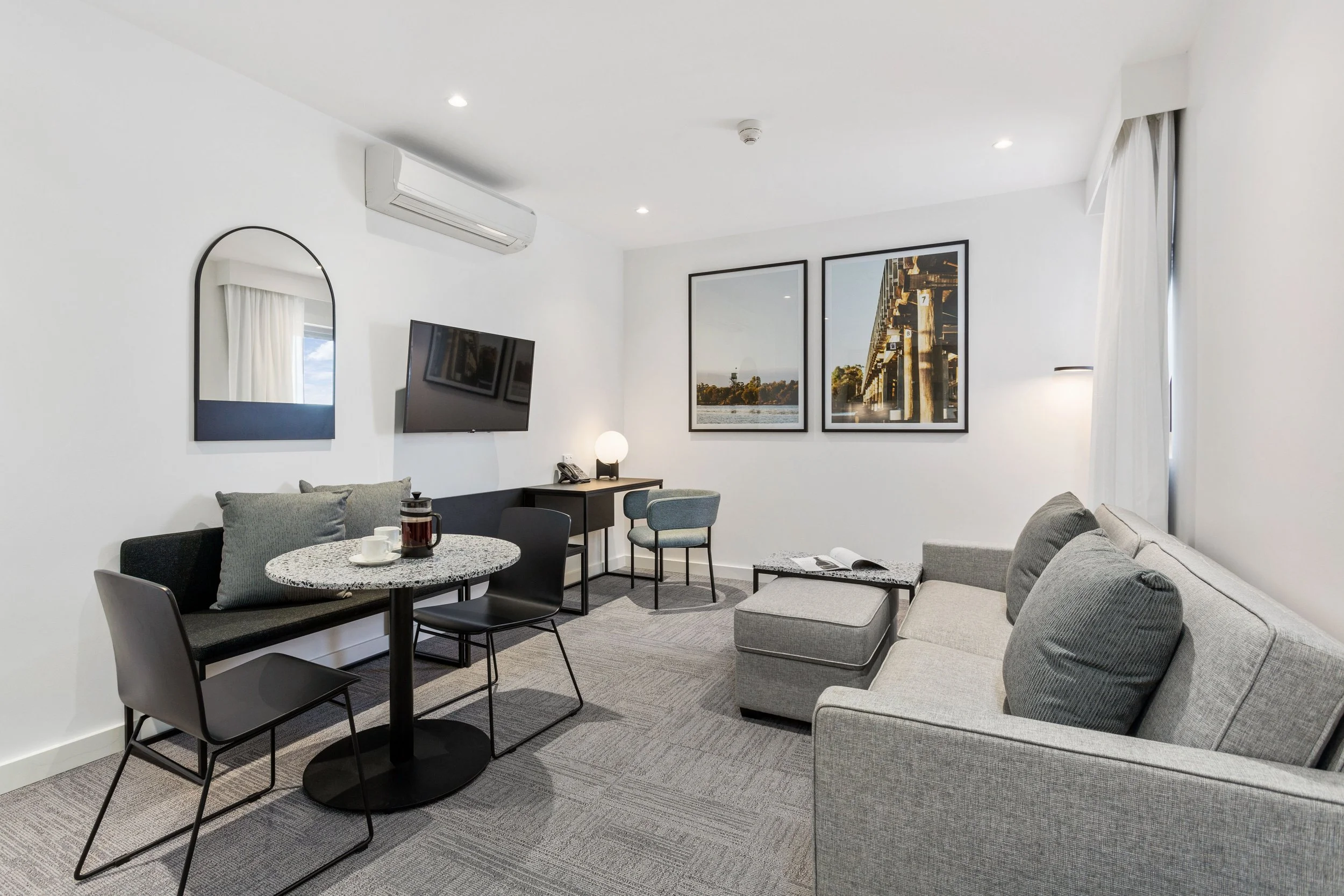 1Bedroom (8).jpg