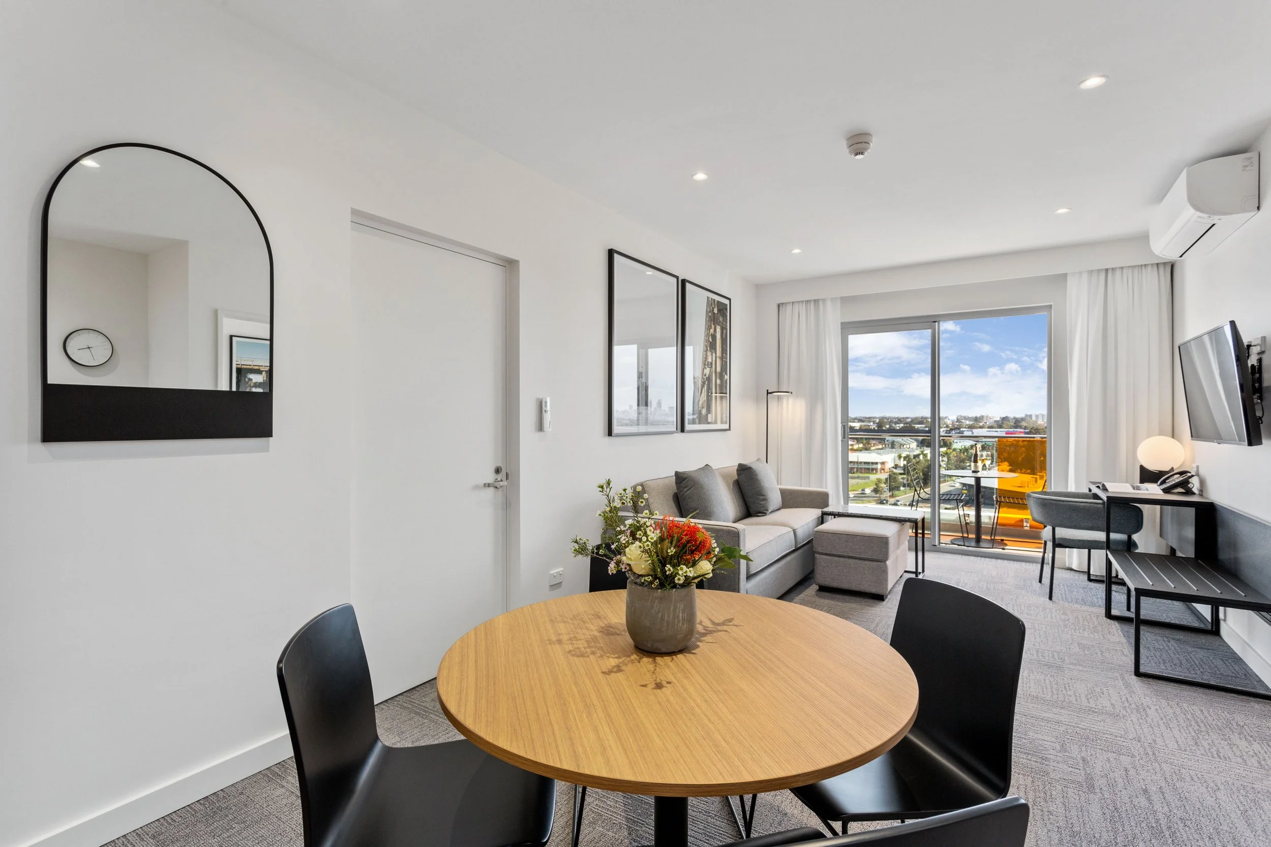 1Bedroom (20).jpg