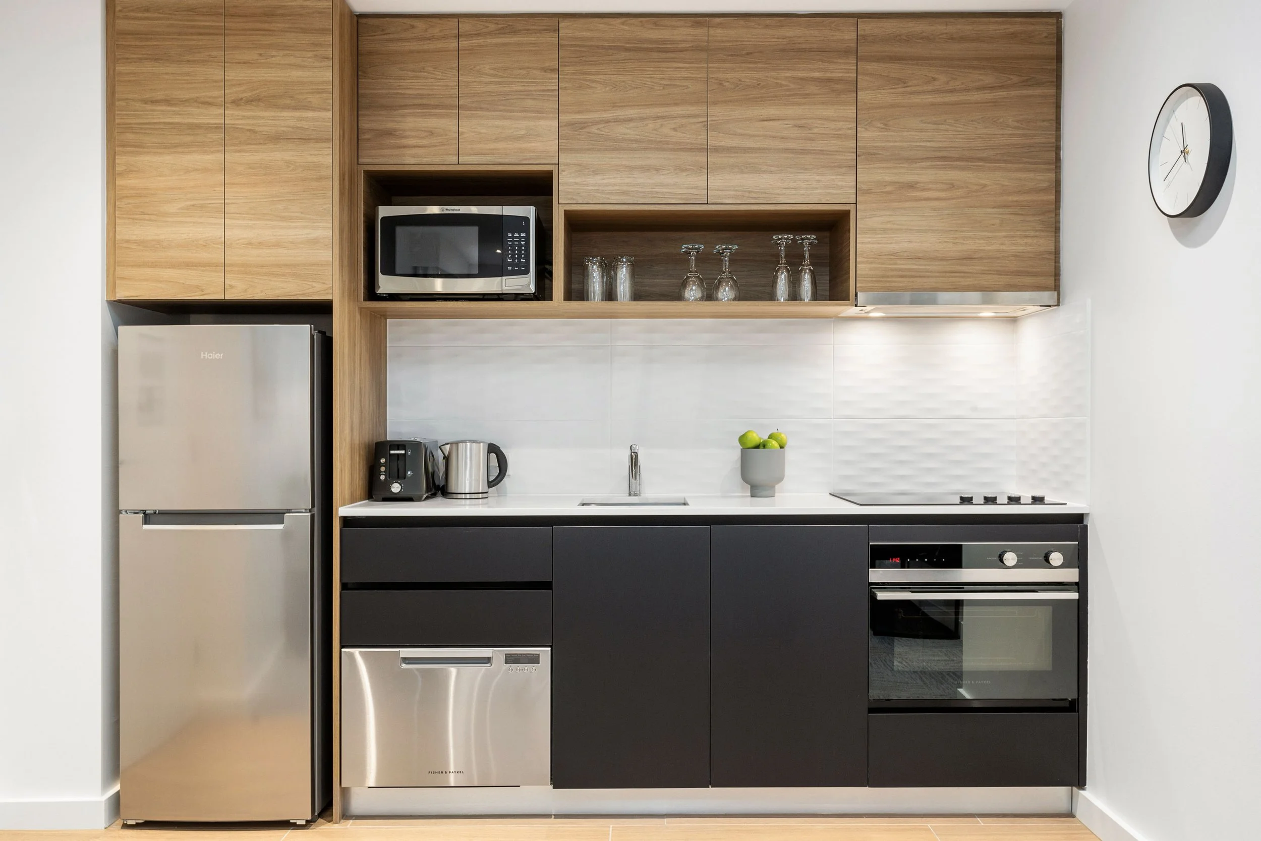 1Bedroom Kitchen (22).jpg