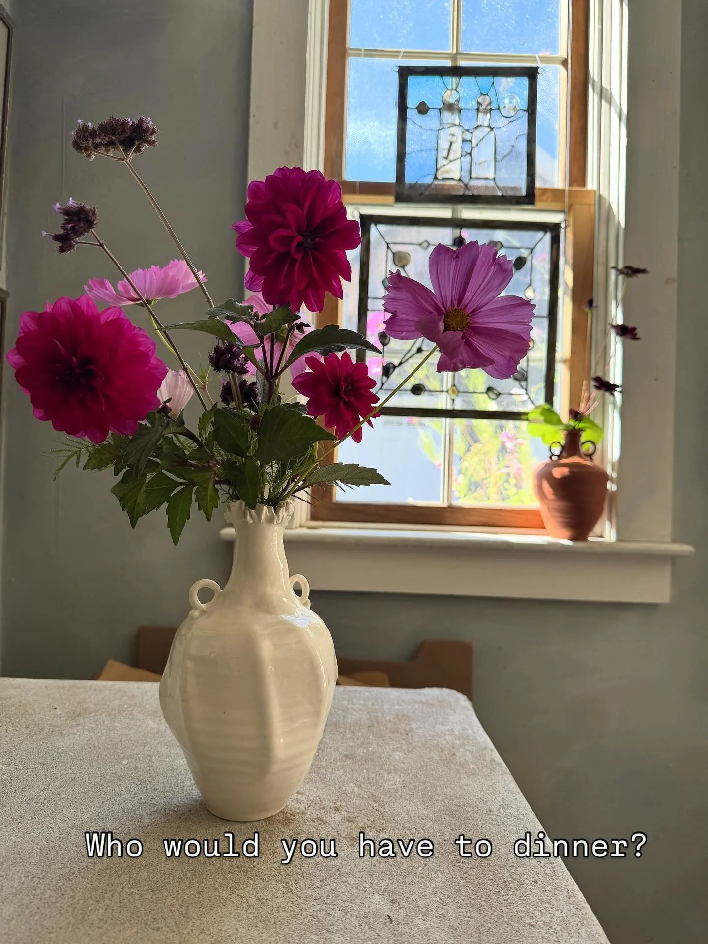 So many fun and inspirational visits over the last two days! Putting together such a mix of ingredients in the studio brought to mind how fabulous it might be to have one more meal with my mom with one of her favorite artists  @laurafullerstudio and 