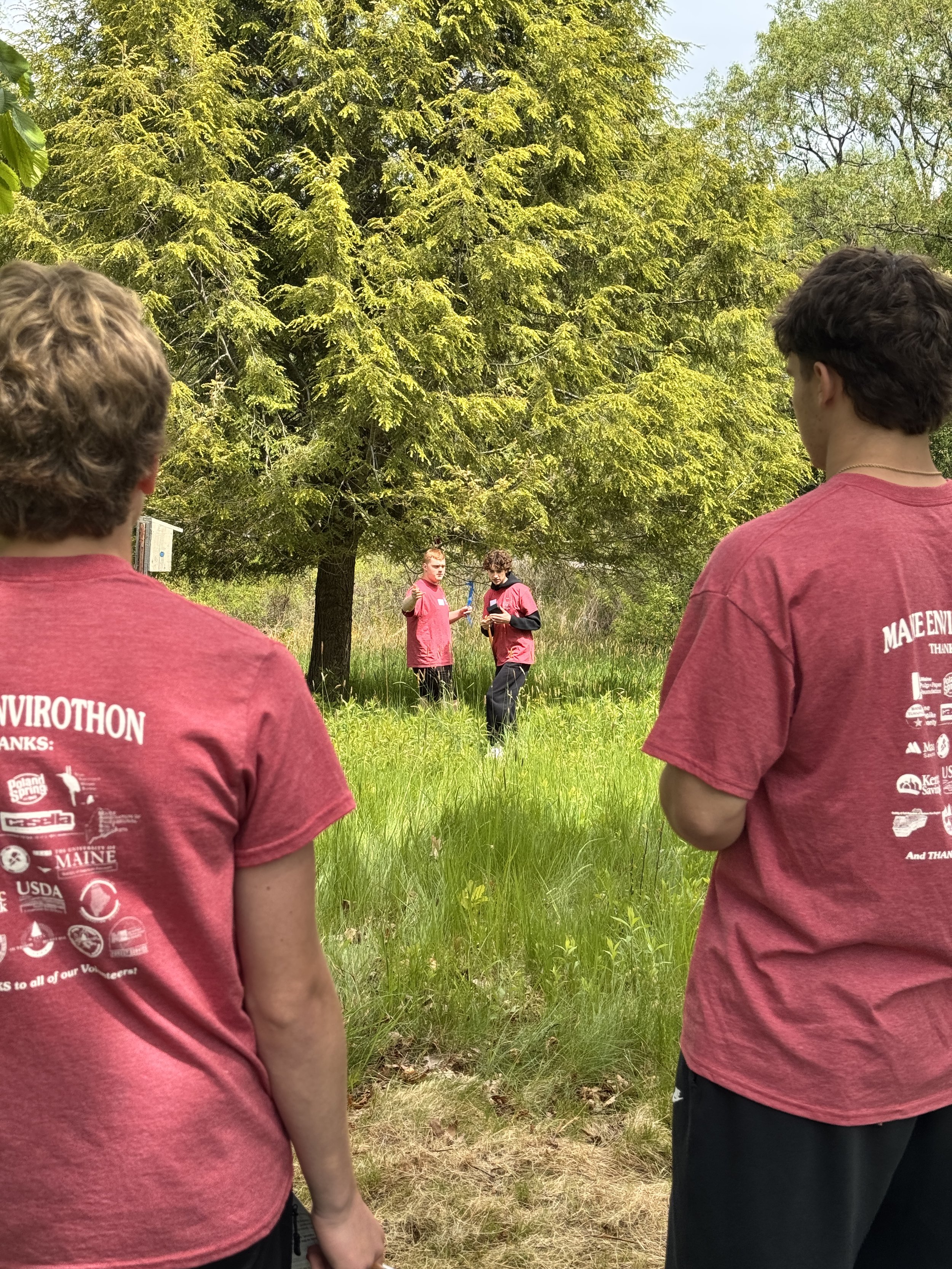 Students at the Forestry rotation, which includes navigation and tree id skills