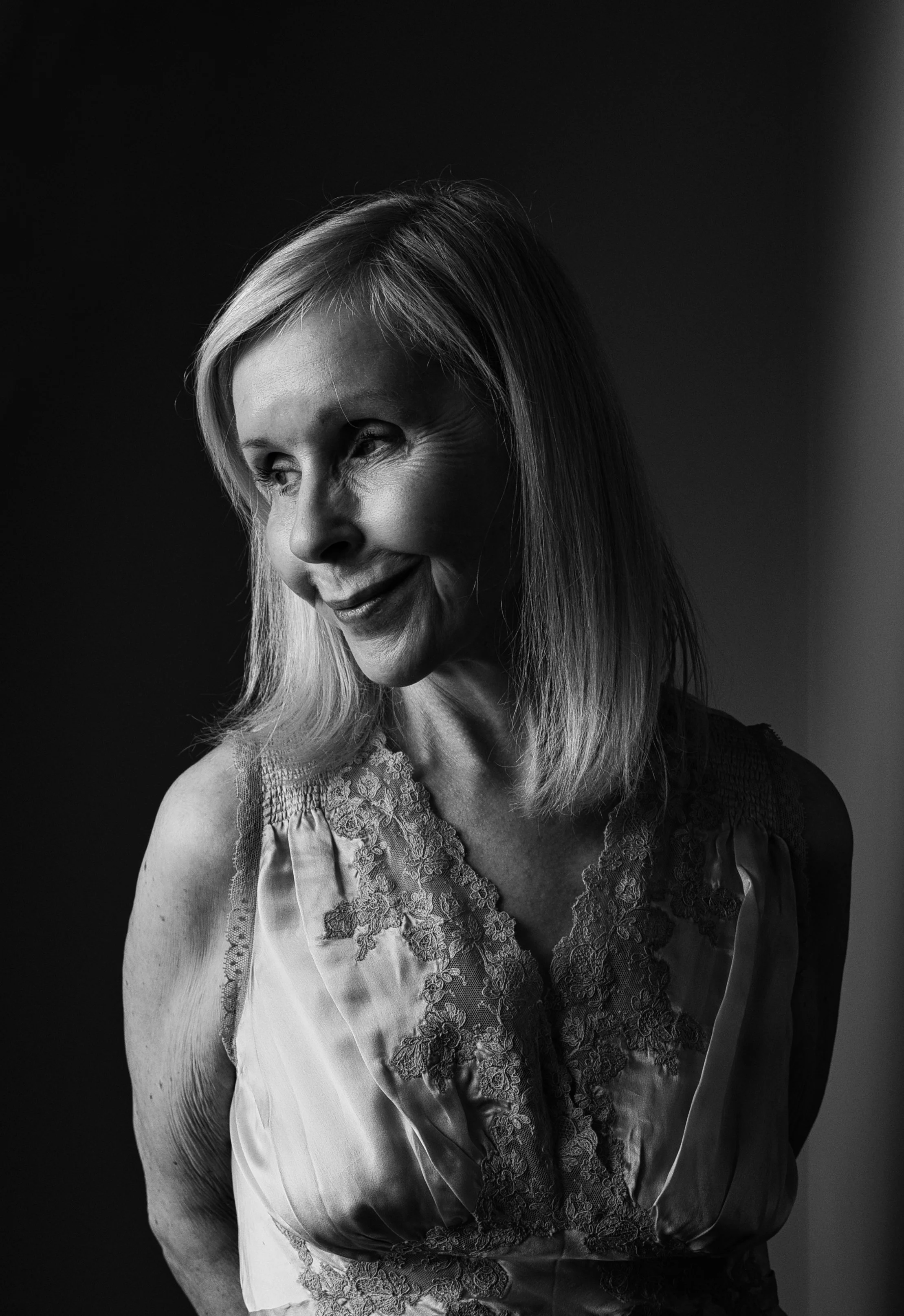 Black and White Boudoir.jpeg