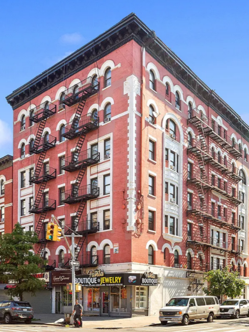 208 W 125th St