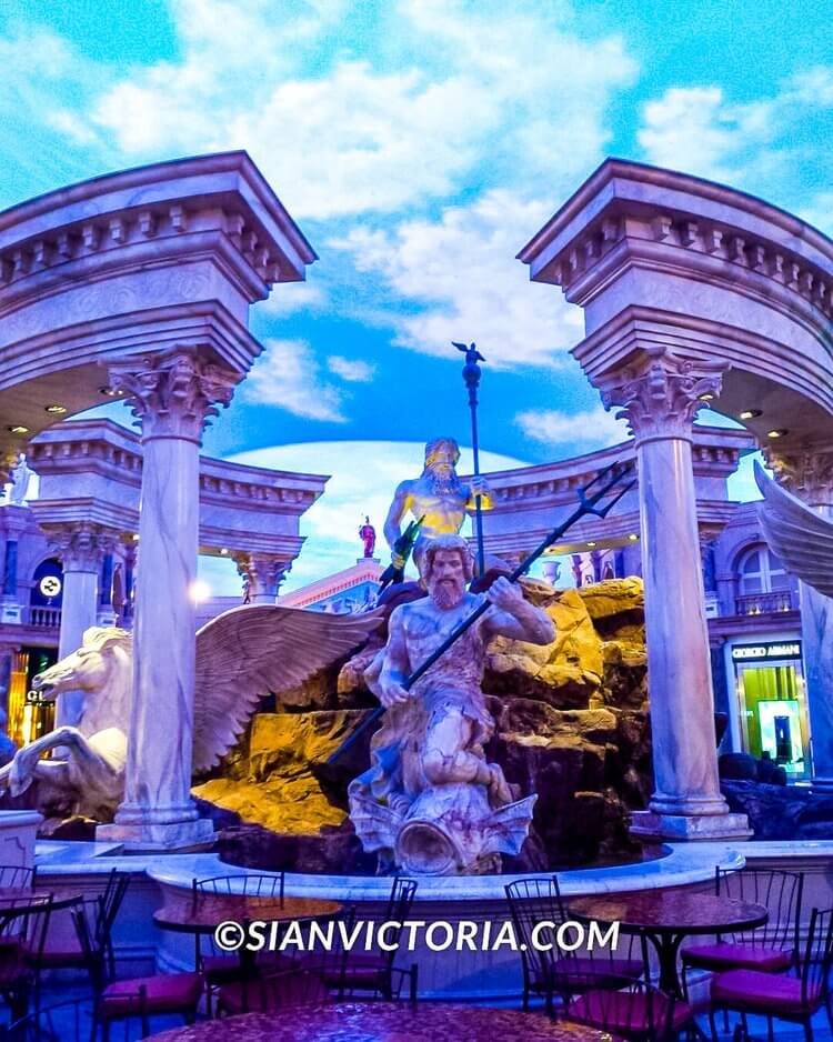 Sightseeing at Caesars Palace - A Roman Themed Hotel in Las Vegas
