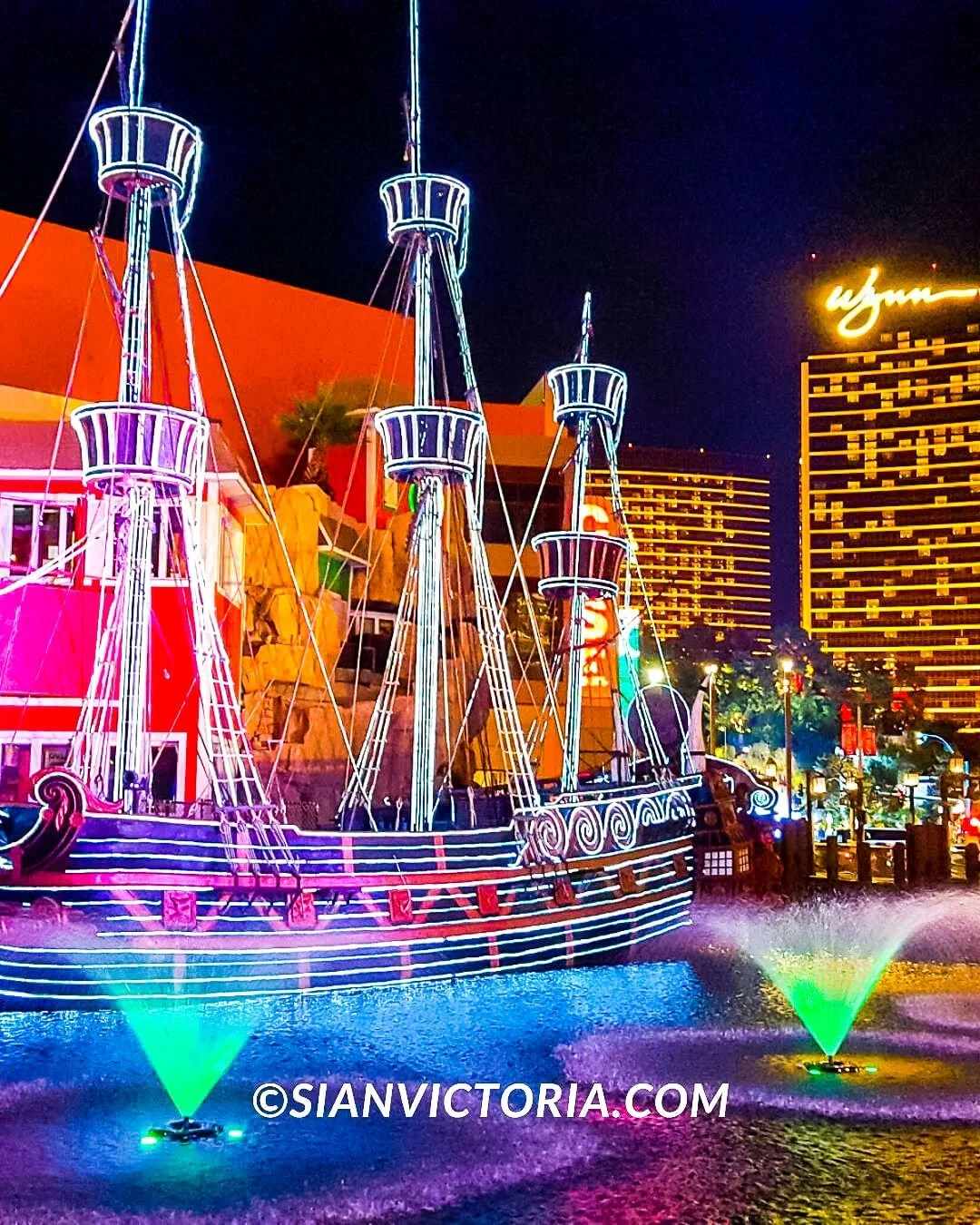 139 Best Attractions at Every Resort on the Las Vegas Strip — sian victoria