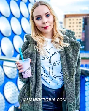25 Top Celebrities and Famous People from Birmingham, UK — sian victoria