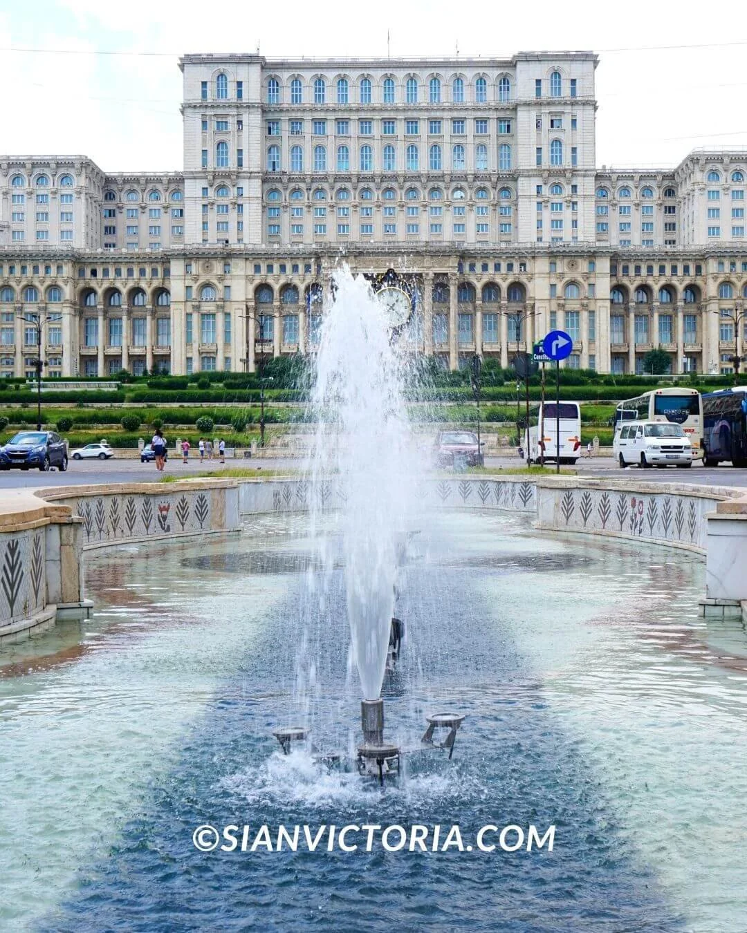 Bucharest sightseeing photos - Mitraveltips.com