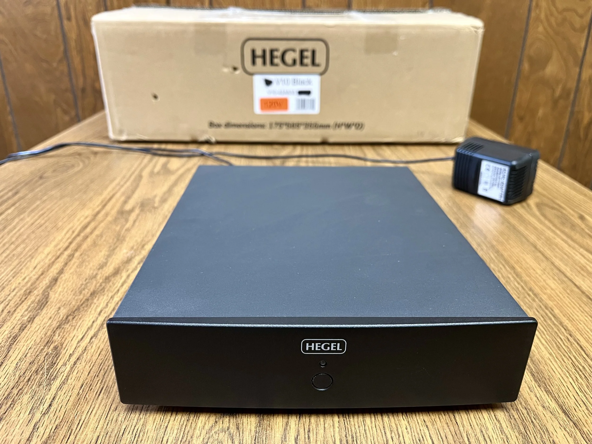 Hegel V10 phono preamp