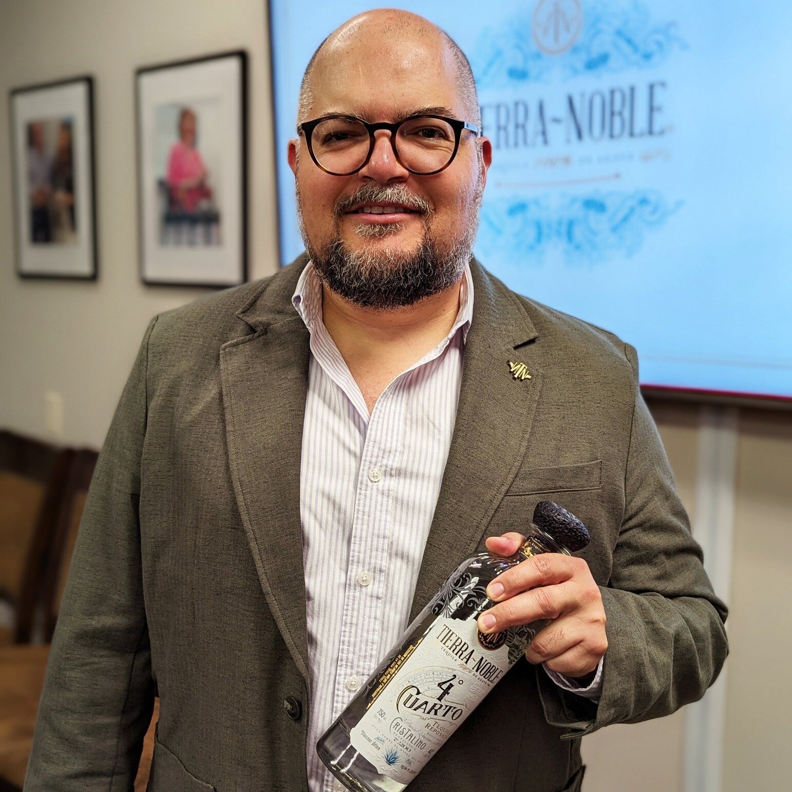 Alberto Herrera, master distiller at Tierra Noble, visited MISA HQ today to lead us through a tasting of six different styles of their tequila and educate us on the amazing process behind distilling agave. Tierra Noble creates 100% additive-free tequ
