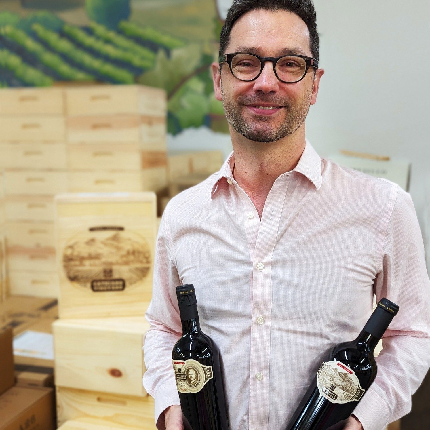 A warm welcome to Claude Rouquet, National Sales Director for Cathiard Vineyard in Napa Valley, who joined us for a tasting at MISA HQ today! We are very thankful to Claude for speaking with us and revealing the history behind the vineyard and the de