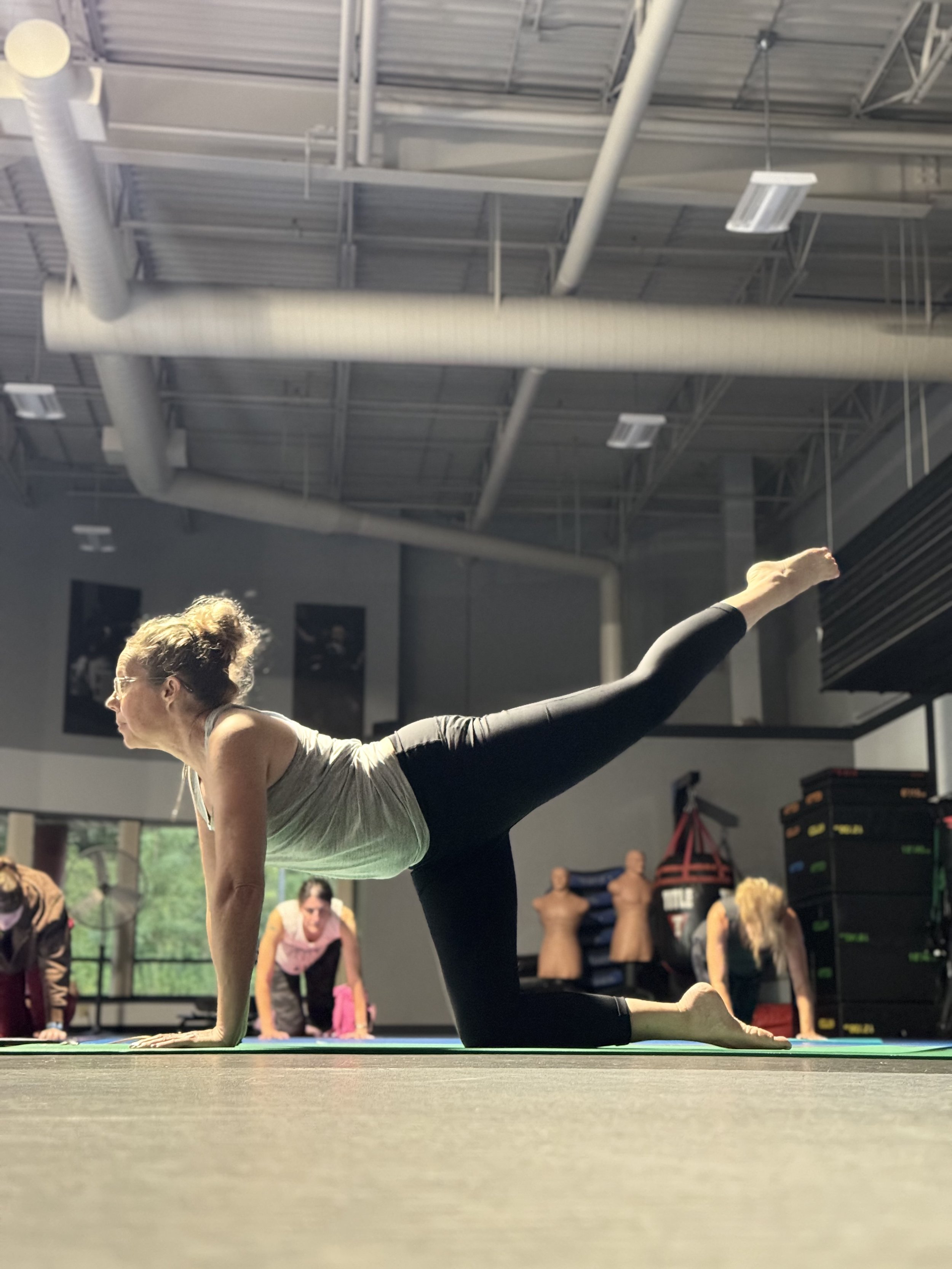 Studio yoga fitness classes
