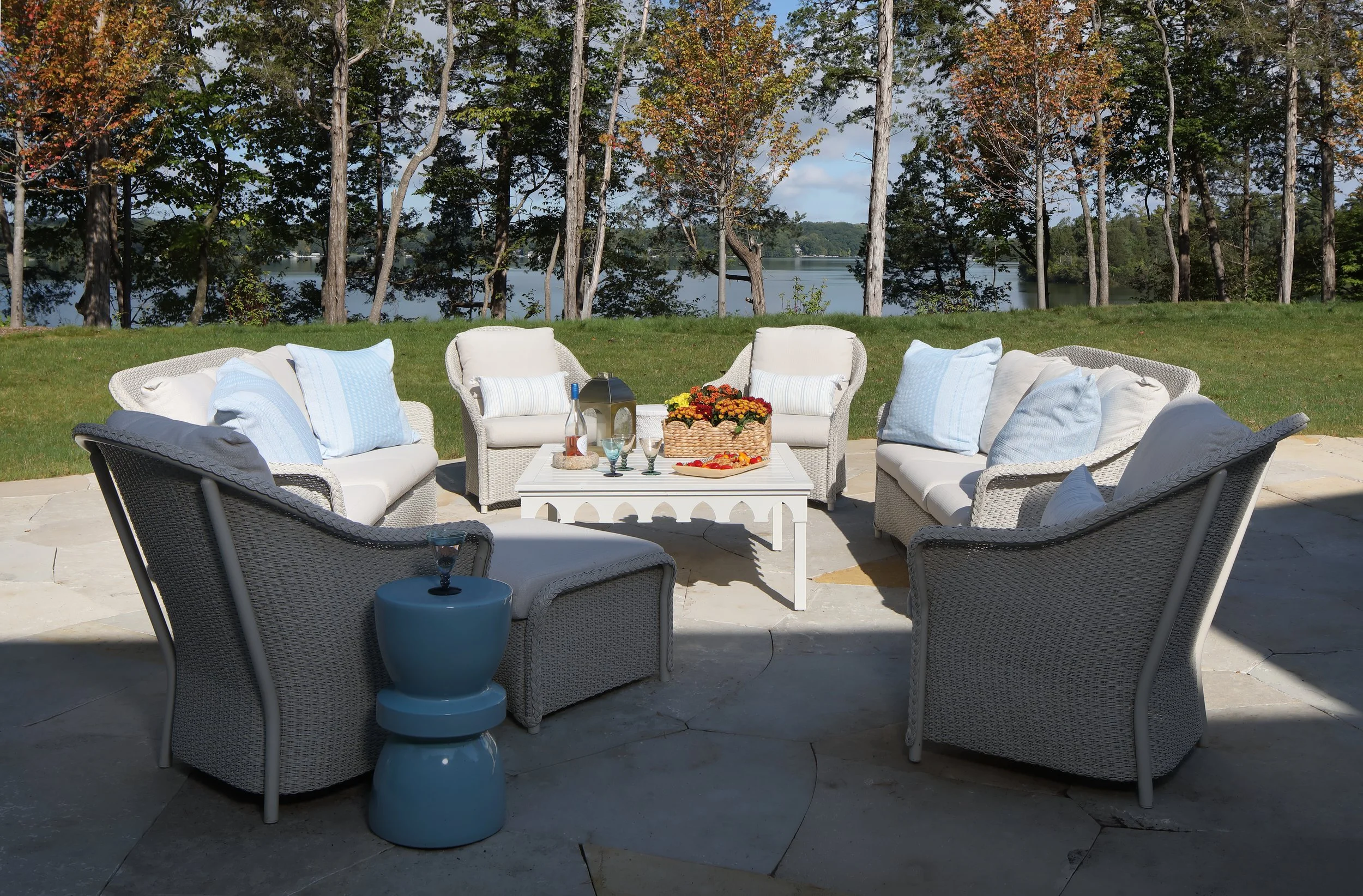Patio1.jpg