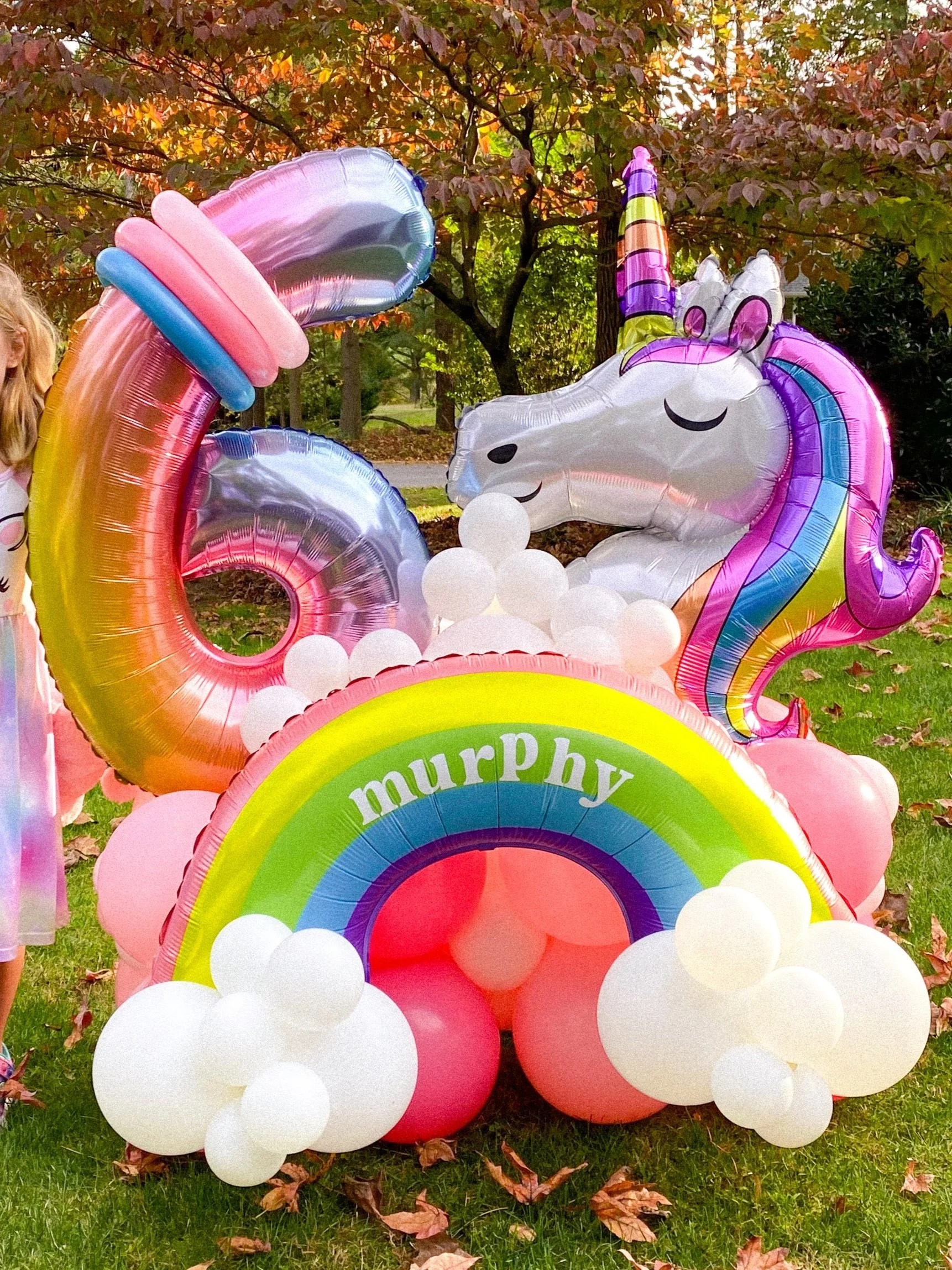 giant unicorn birthday balloons.jpg