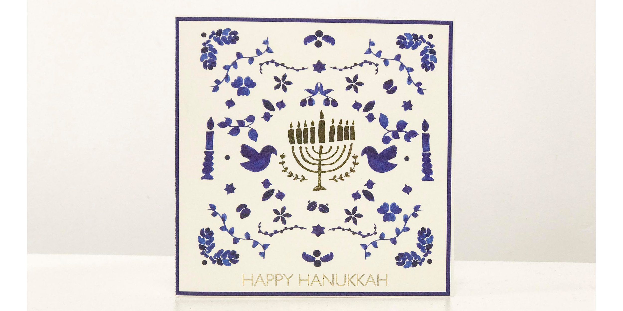 WRONKA-03-HANUKKAH-01_Julia Wronka.jpg