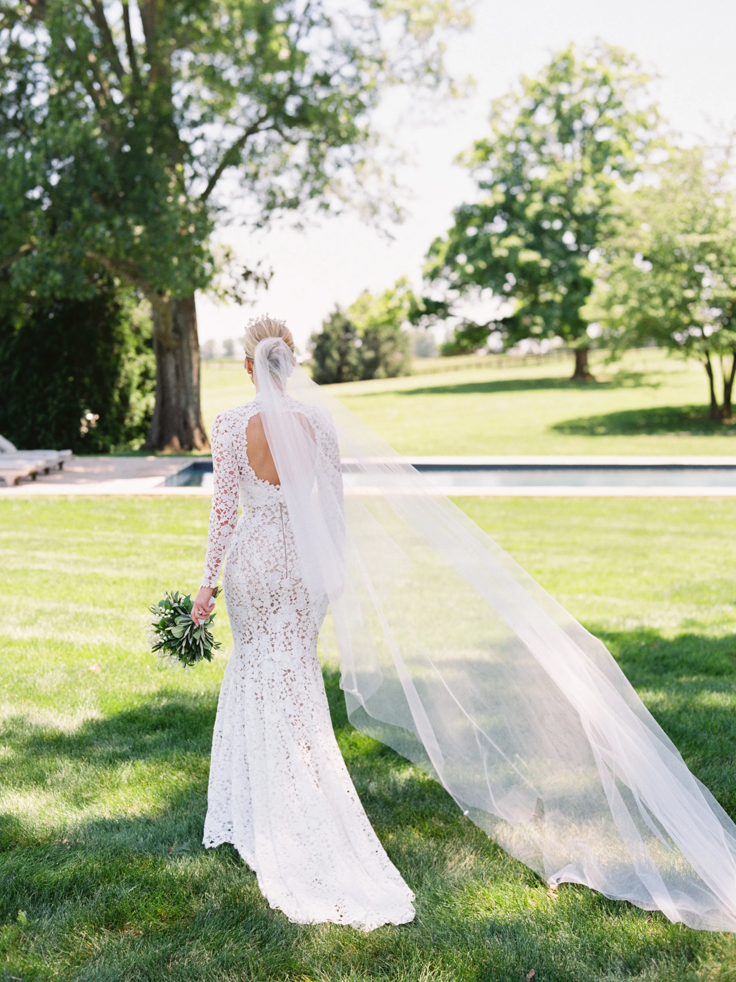 Fabregas-Bride&Groom-01.jpg