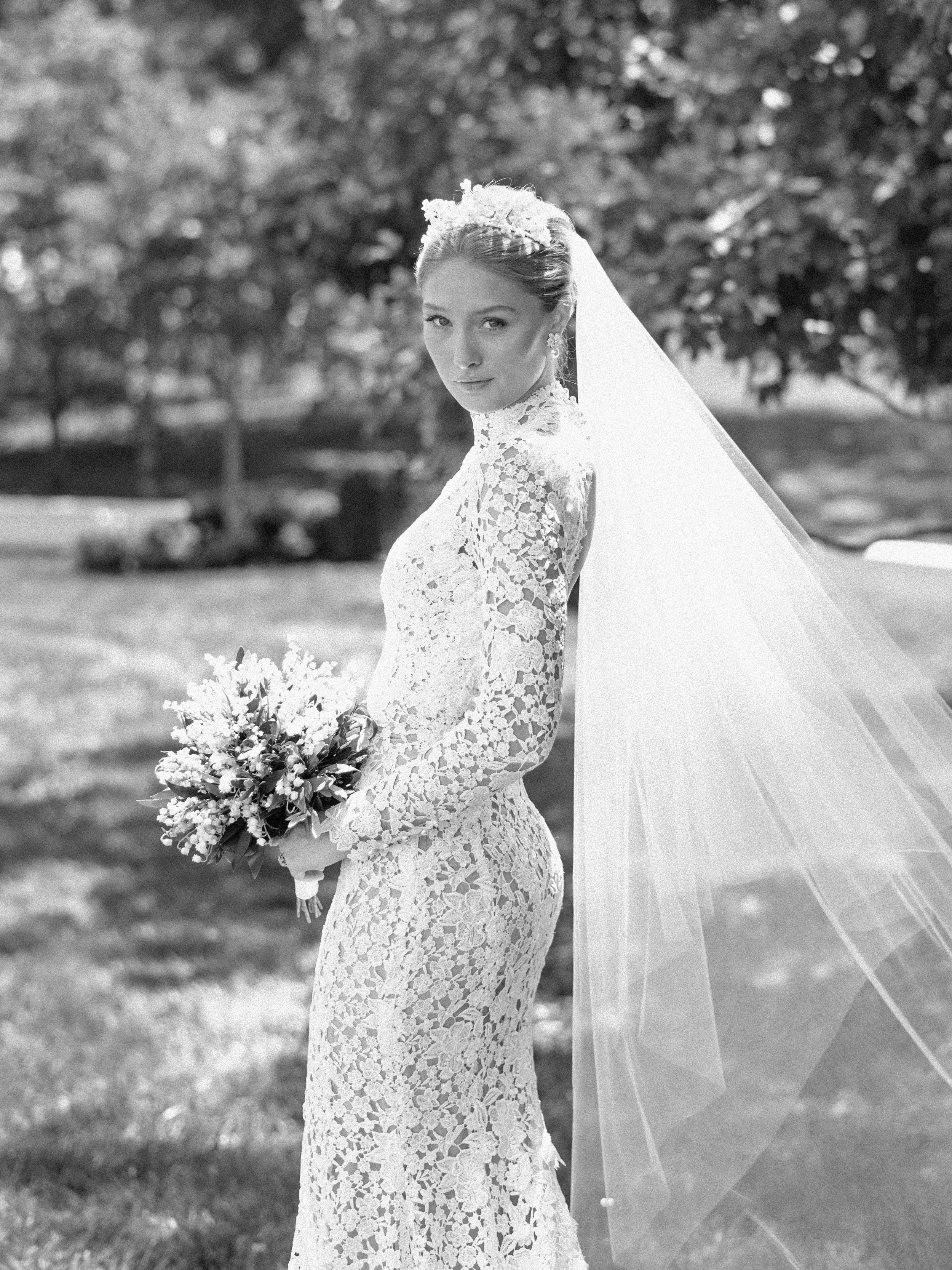 Senators  grandaughter's wedding in Paris KY bridal portrait with veil