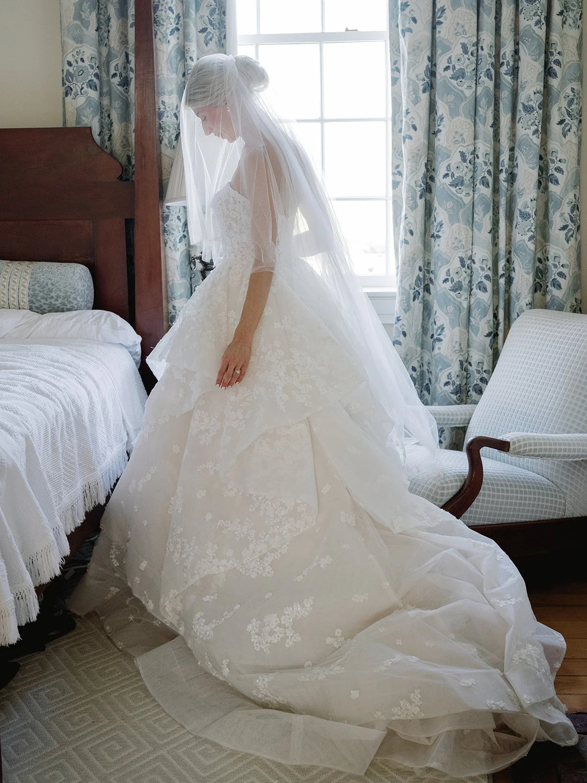 Bride getting ready in designer wedding dress for paris ky wedding